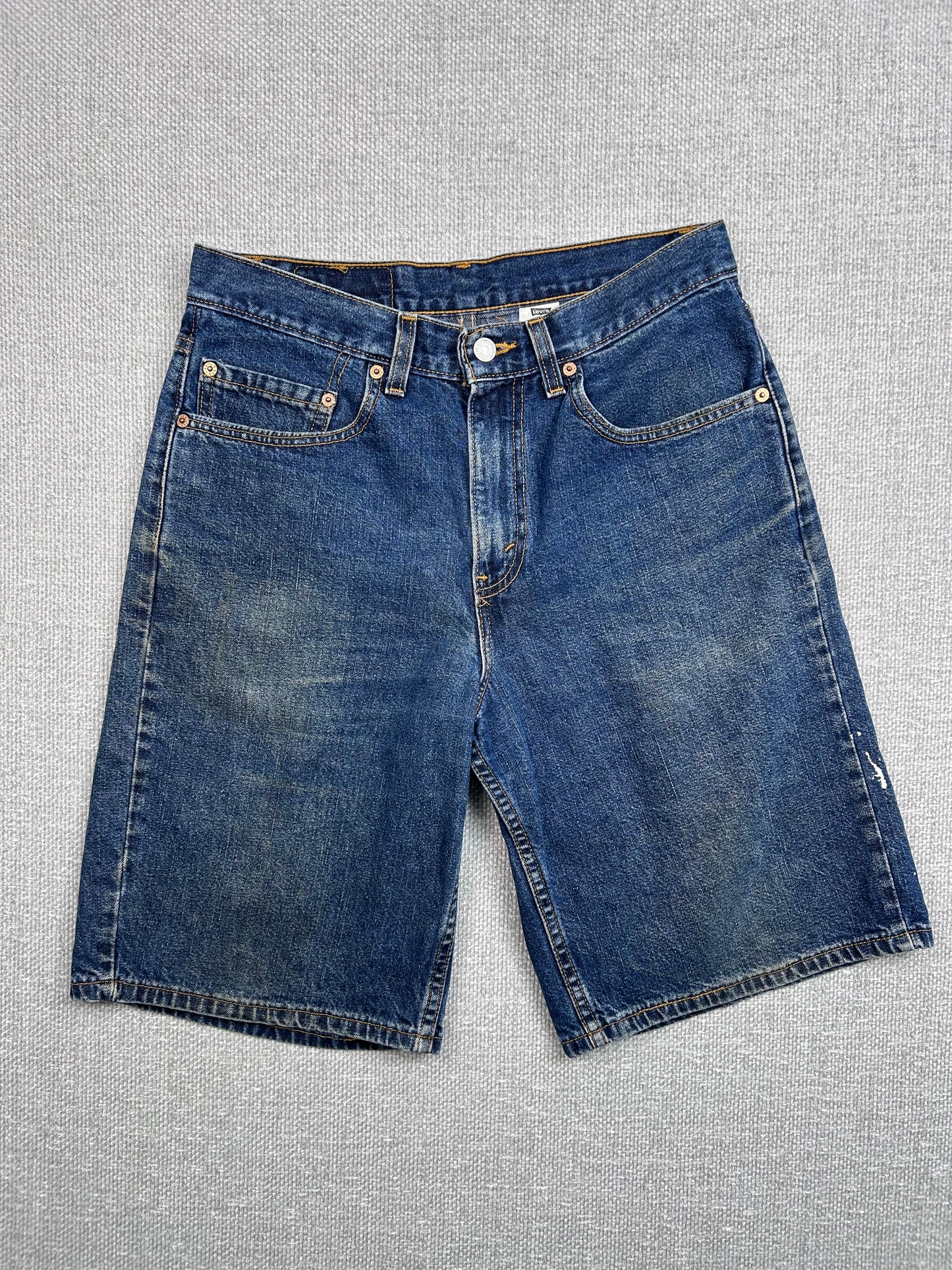 90’s Levi’s 550 Denim Shorts 30”