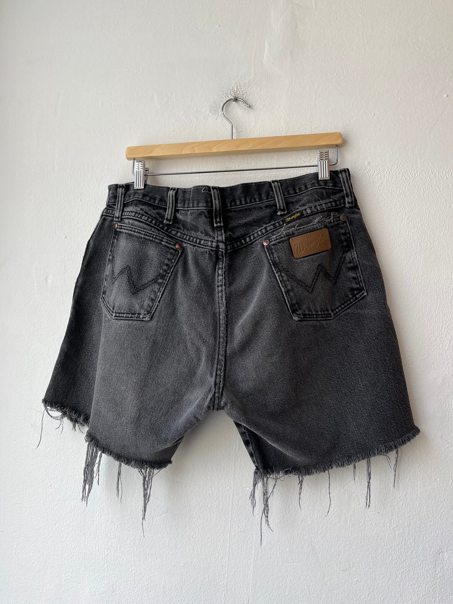 Y2K Wrangler Cutoff Shorts 34"