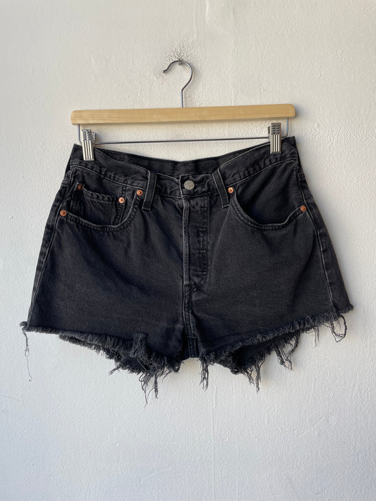 Y2K Levi’s Black Cutoff Shorts 30”