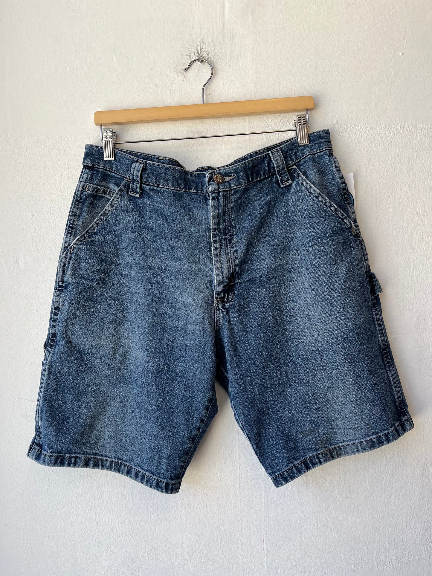 Y2K Wrangler Carpenter Shorts 34"