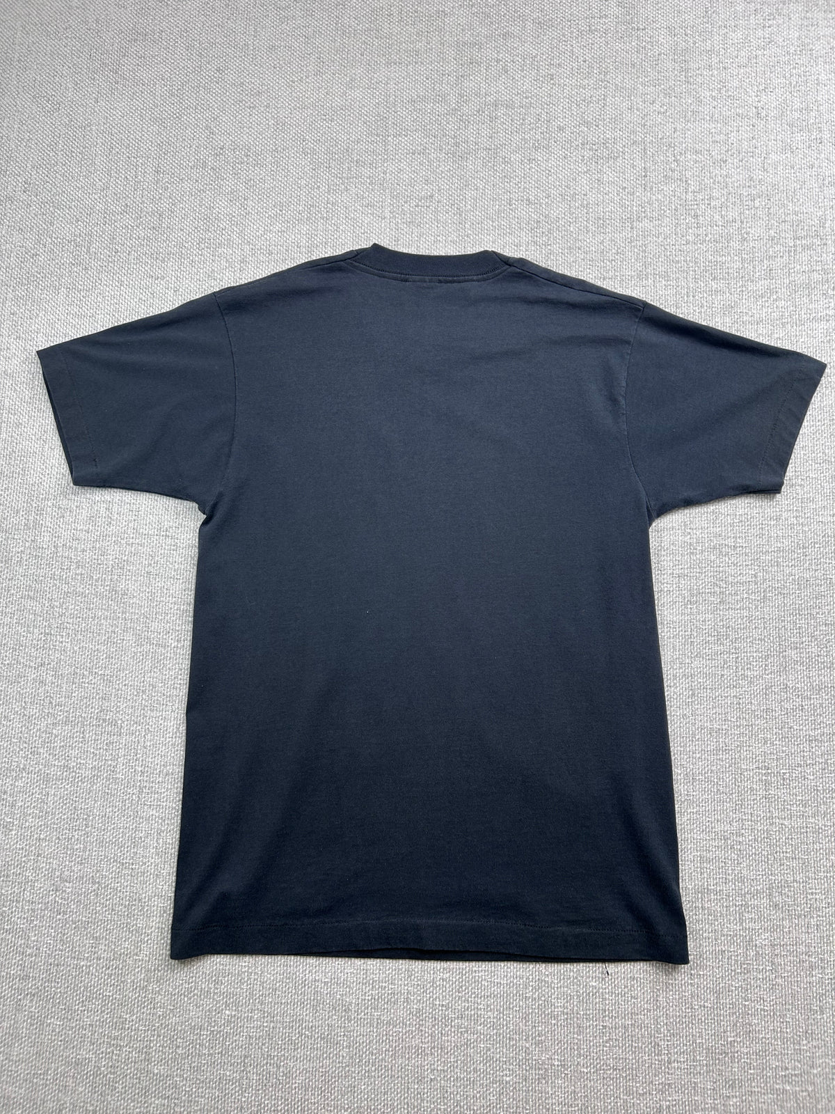 90's Howling Wolf T-Shirt