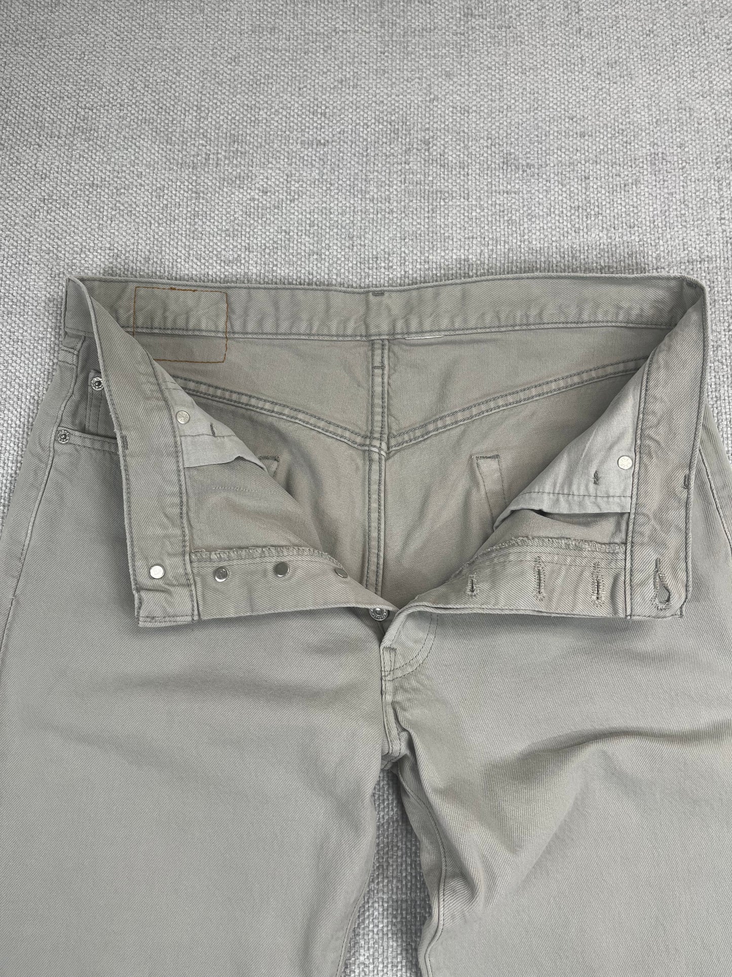 Y2K Levi's Gray 501 Jeans 35"