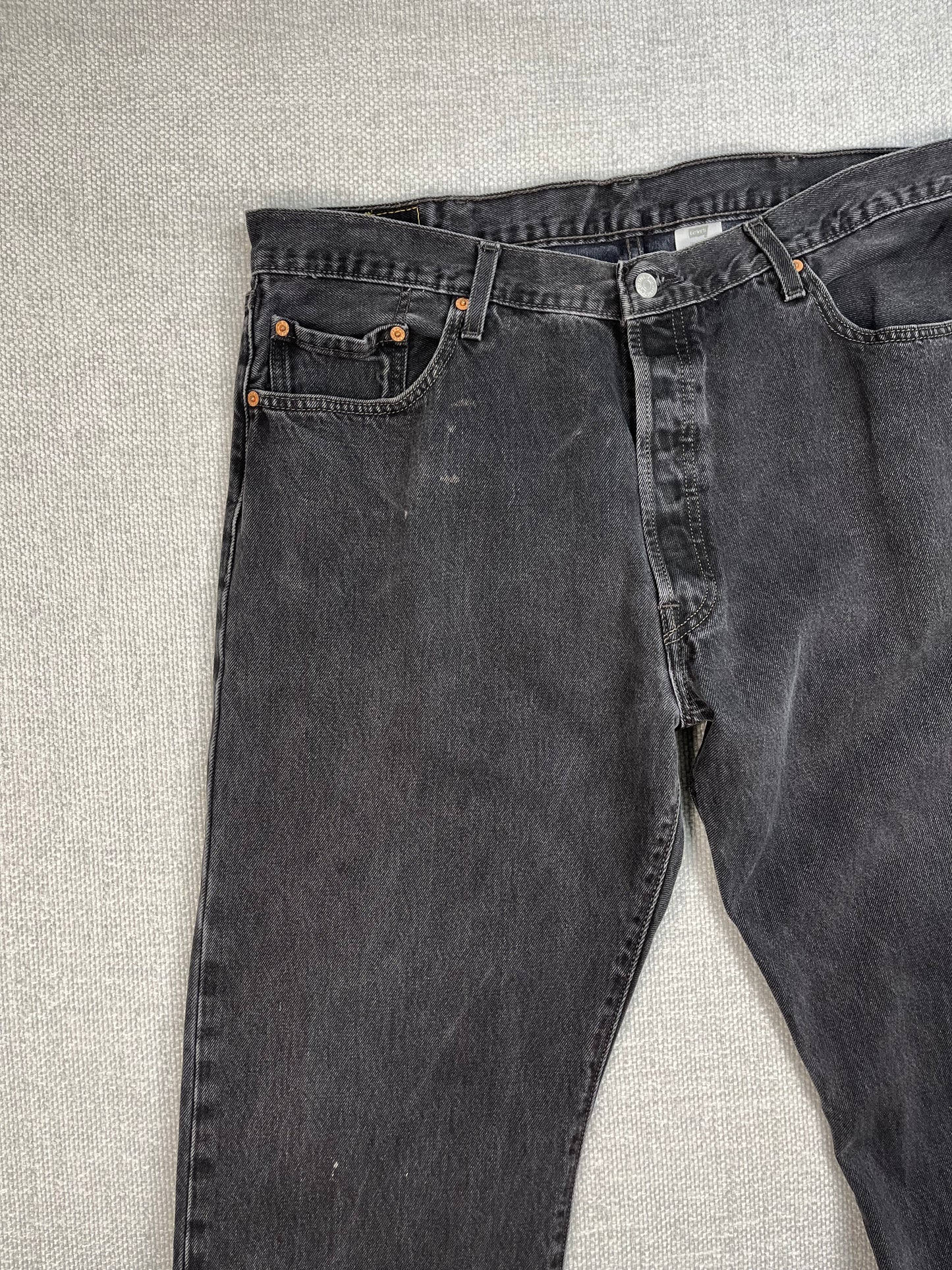 Y2K Levi's Black 501 38"