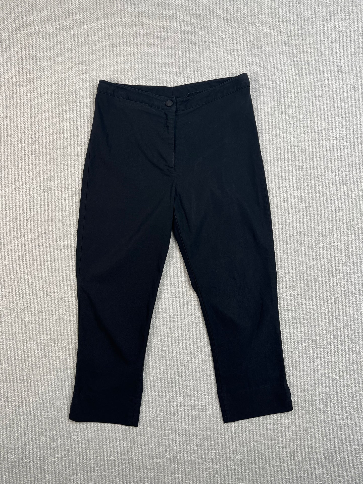 90’s Black Capri Pants 26”