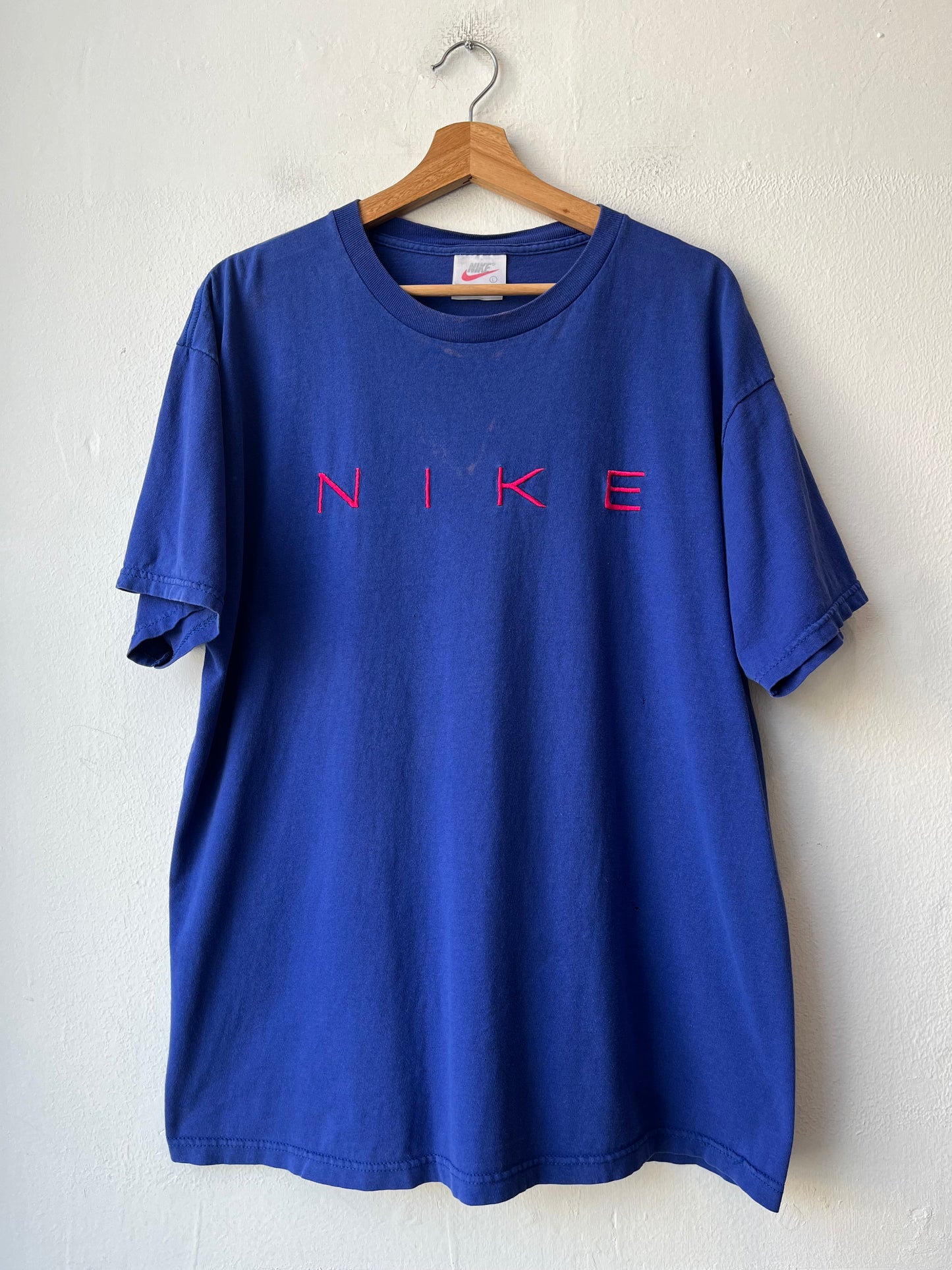 90's Nike Embroidered T-Shirt