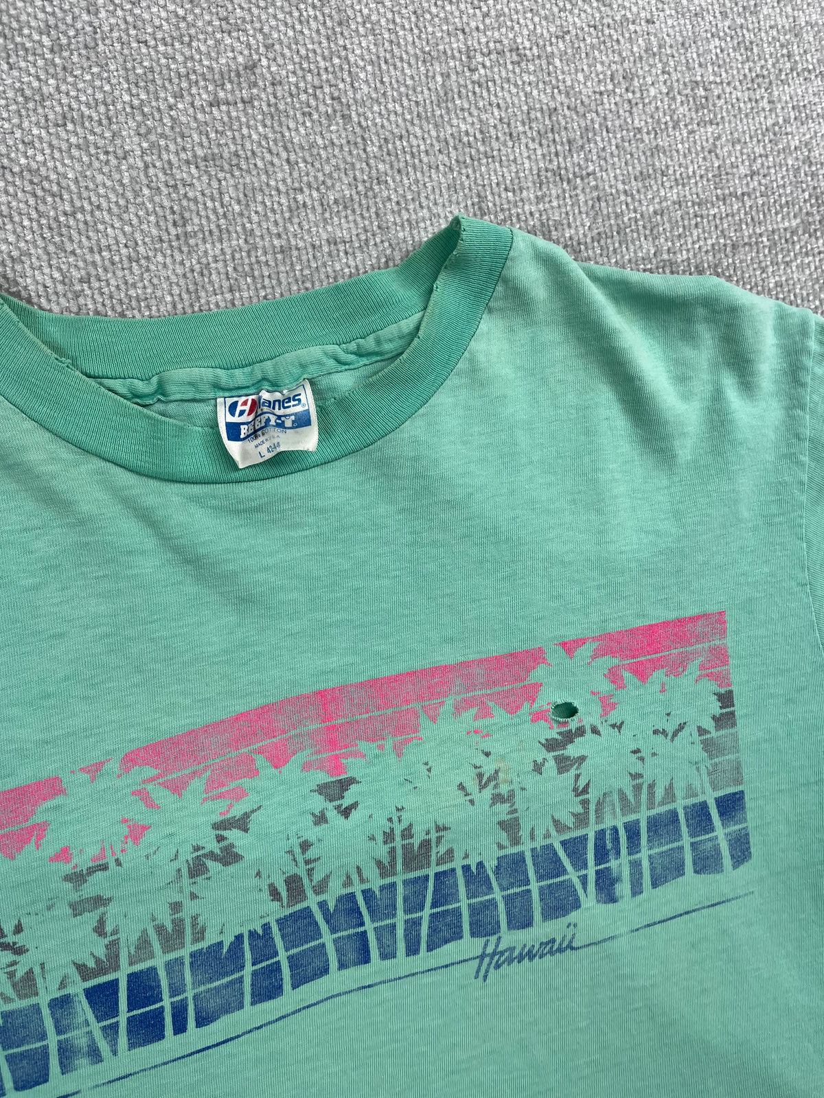 80's Cropped Hawaii T-Shirt