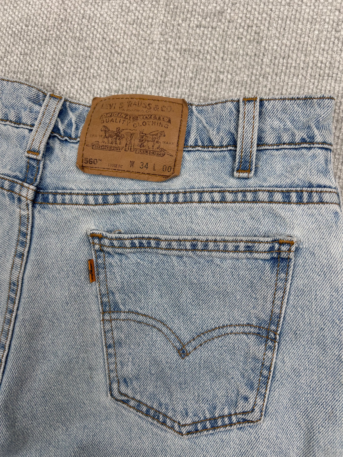 90's Levi's 560 Loose Shorts 32"