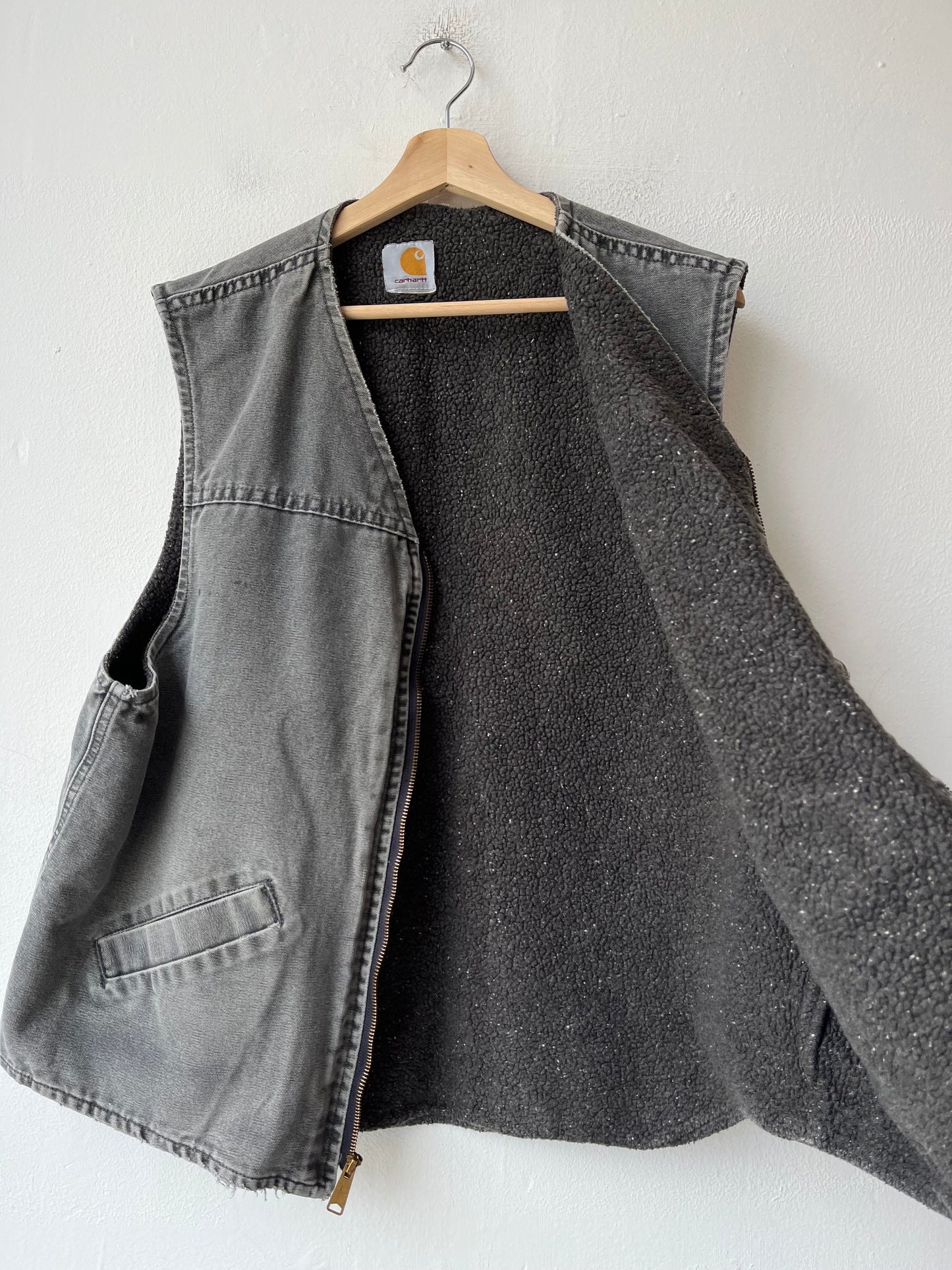 90's Distressed Gray Carhartt Vest