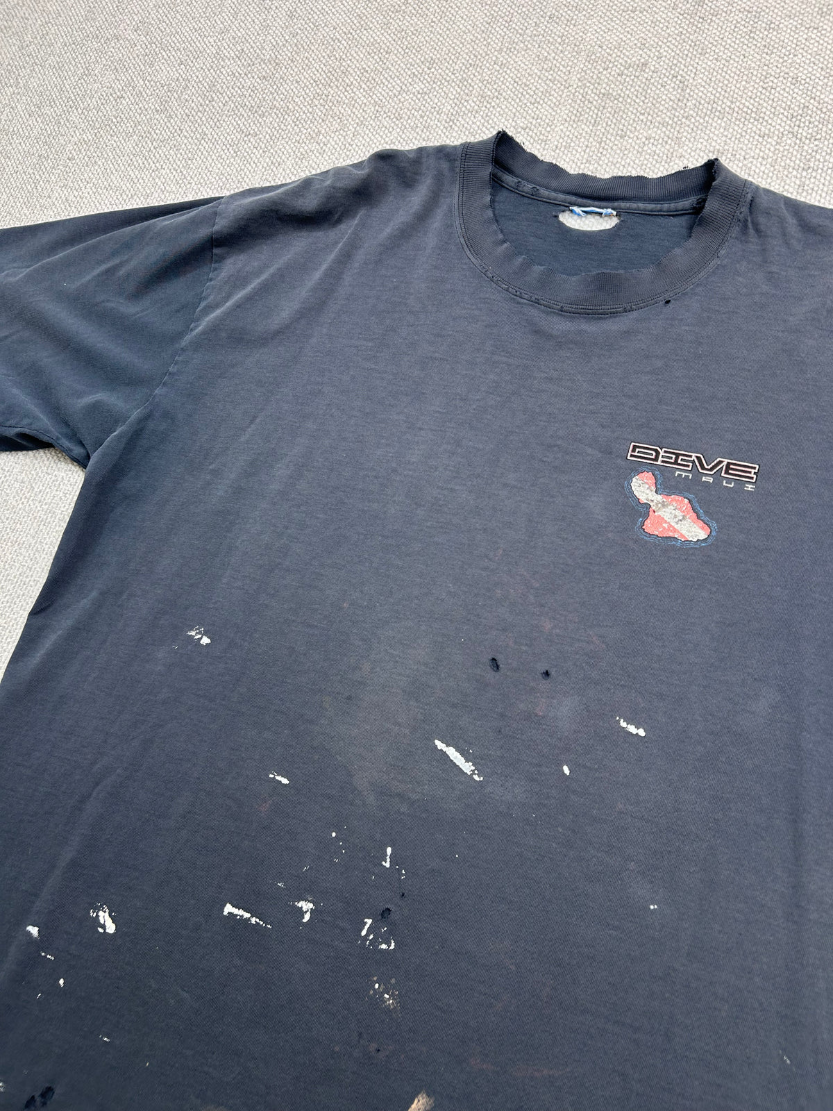 Y2K Dive Maui Distressed T-Shirt