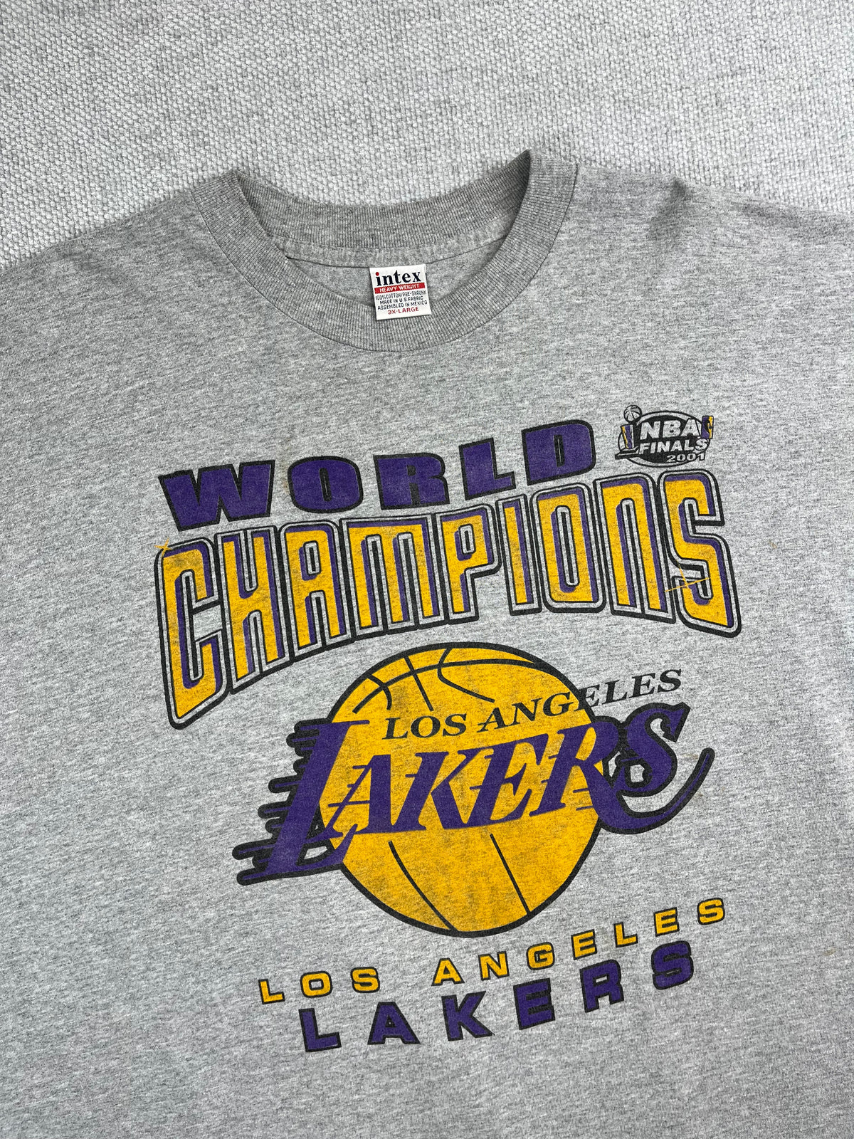 2001 Lakers NBA Finals T-Shirt