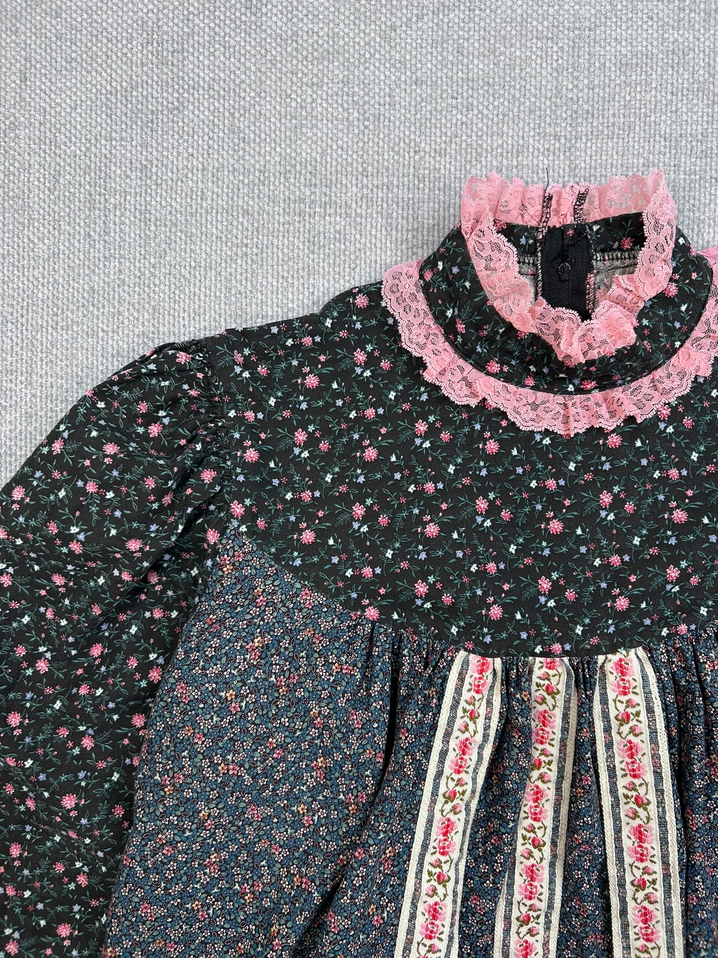 60's Floral Tunic