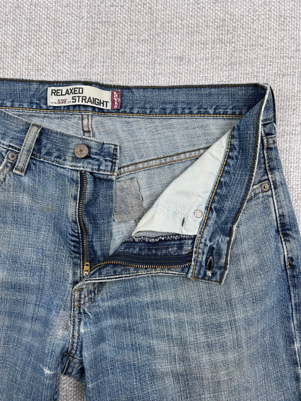 Y2K Levi's 559 Jeans 32"