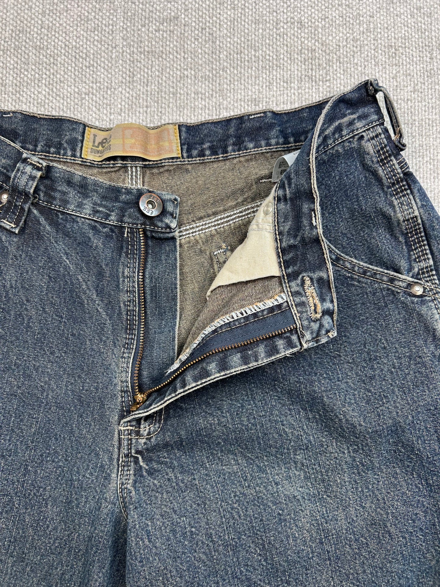 Y2K Baggy Denim Carpenter Shorts 33”