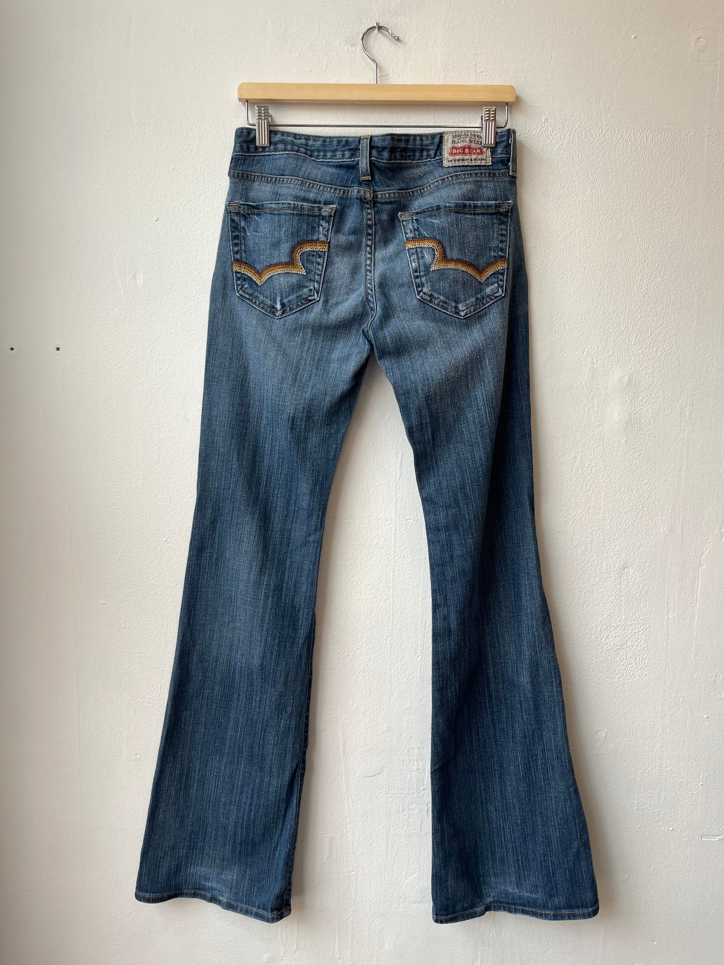 Y2K Low Rise Flare Jeans 31”