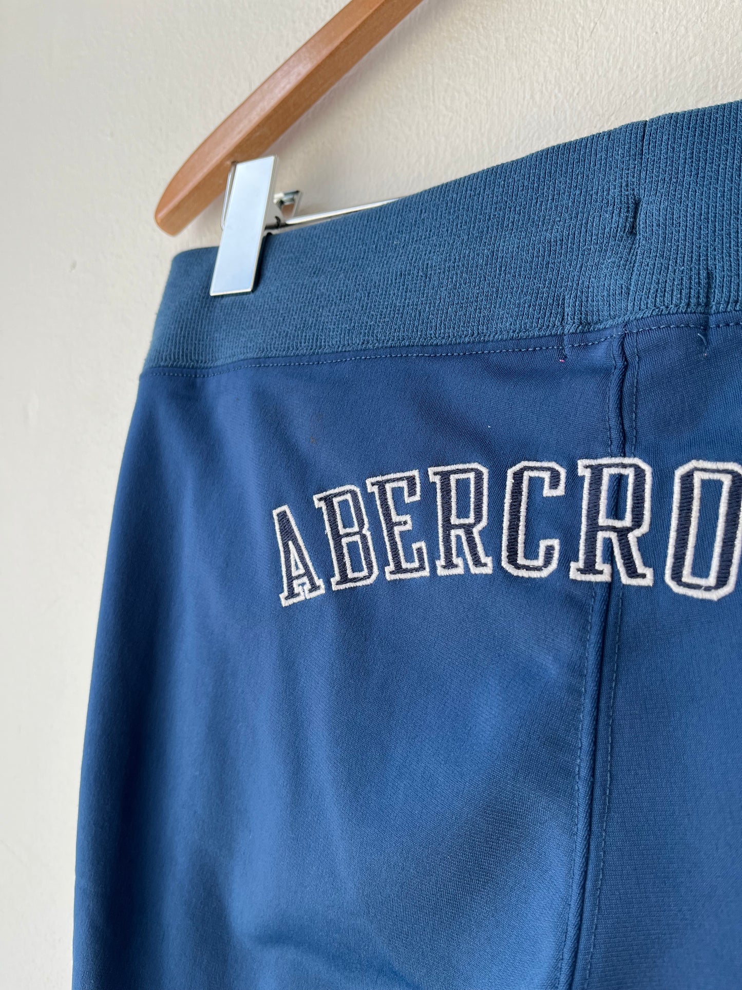 Y2K Blue Abercrombie Capri Pants 31-35"