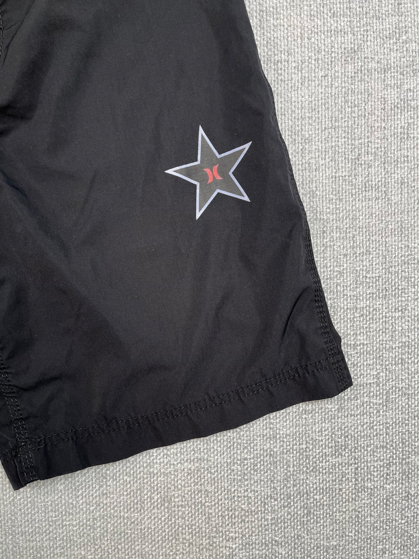 Y2K Hurley Boardshorts 32-34"