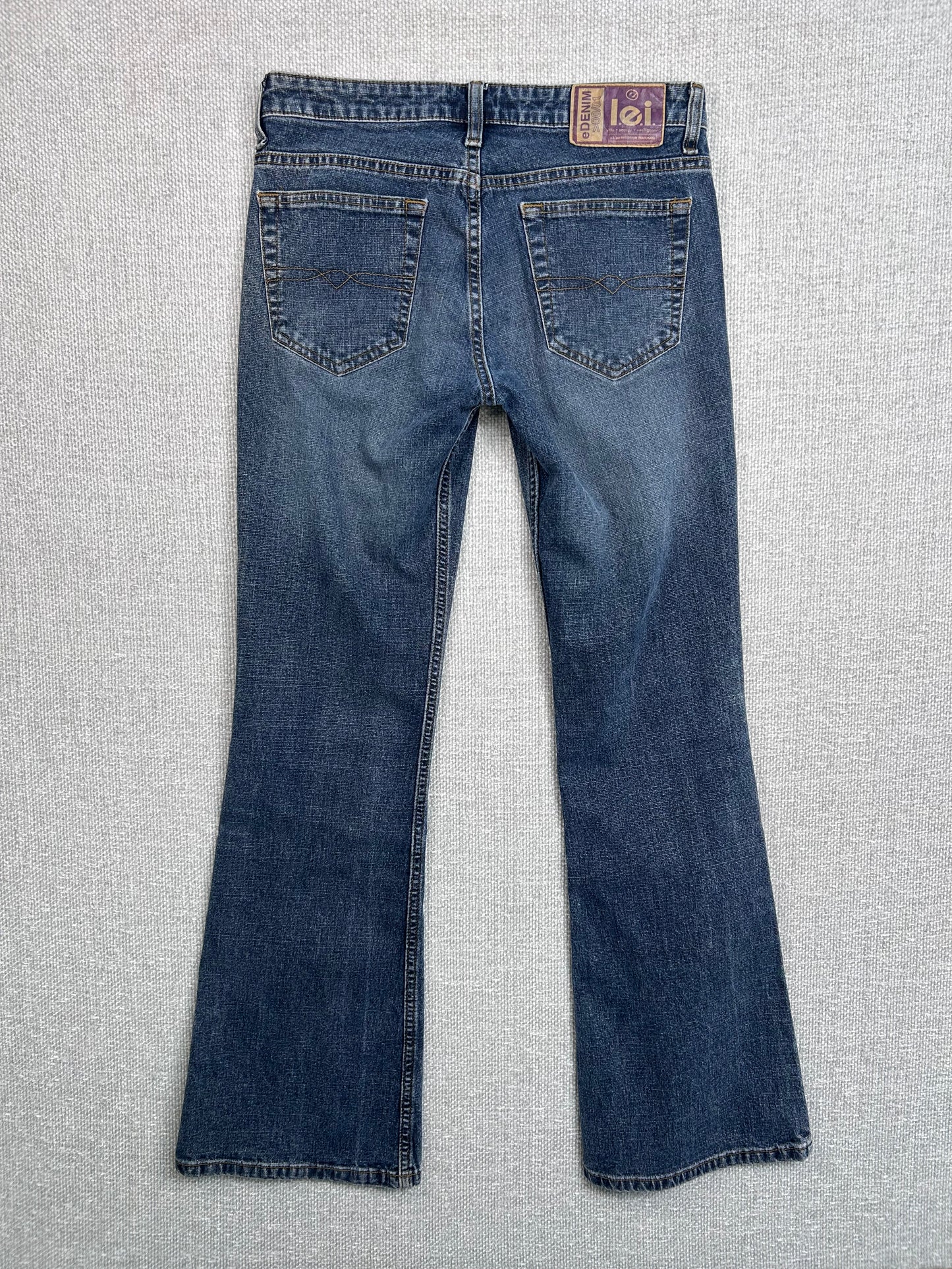 Y2K Low Rise Flare Jeans 29”