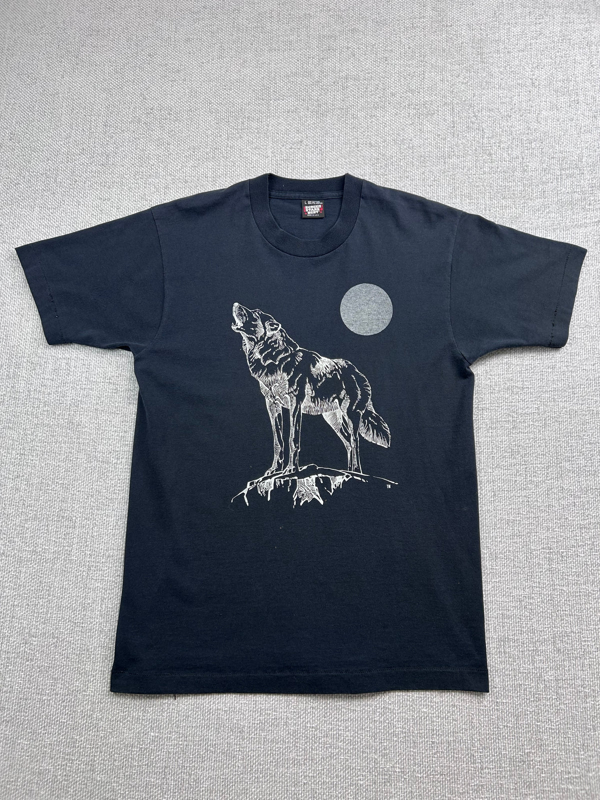 90's Howling Wolf T-Shirt