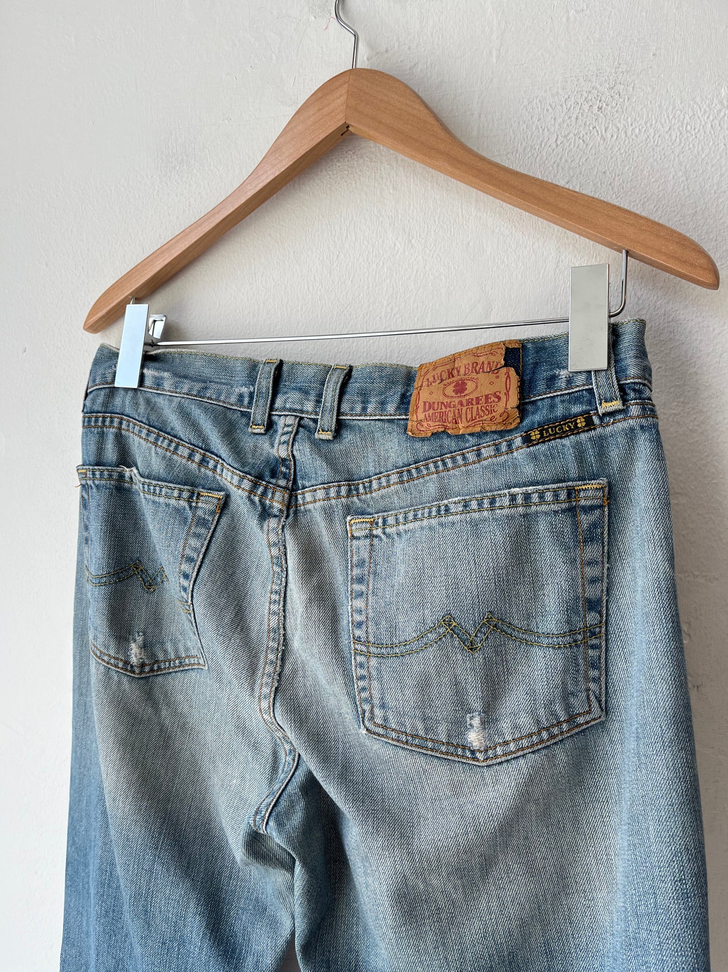 Y2K Lucky Brand Flare Jeans 32"
