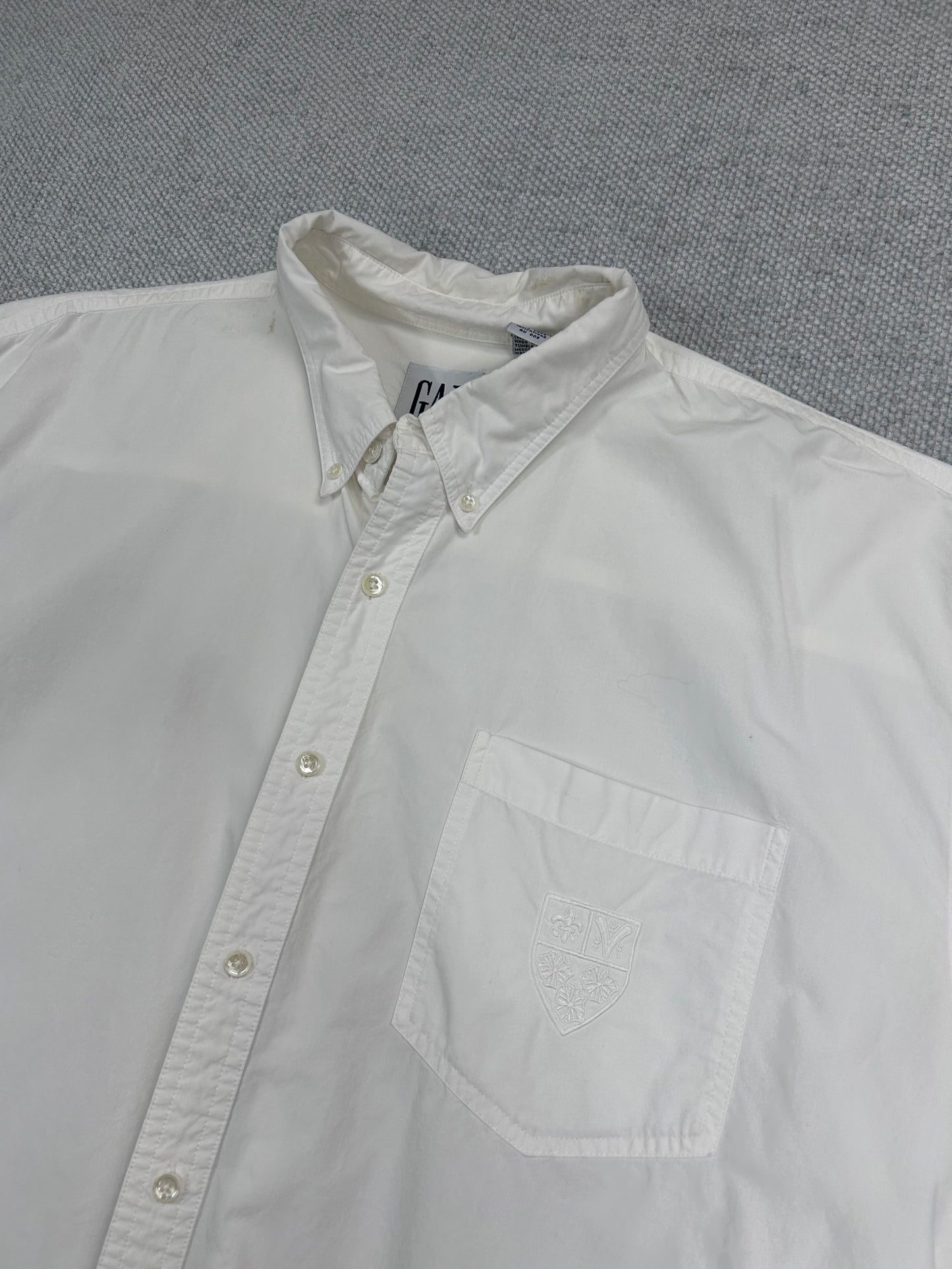 Y2K GAP White Button Down Shirt