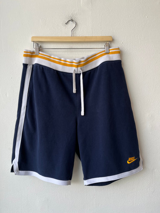 Y2K Nike Cotton Basketball Shorts 30-36"