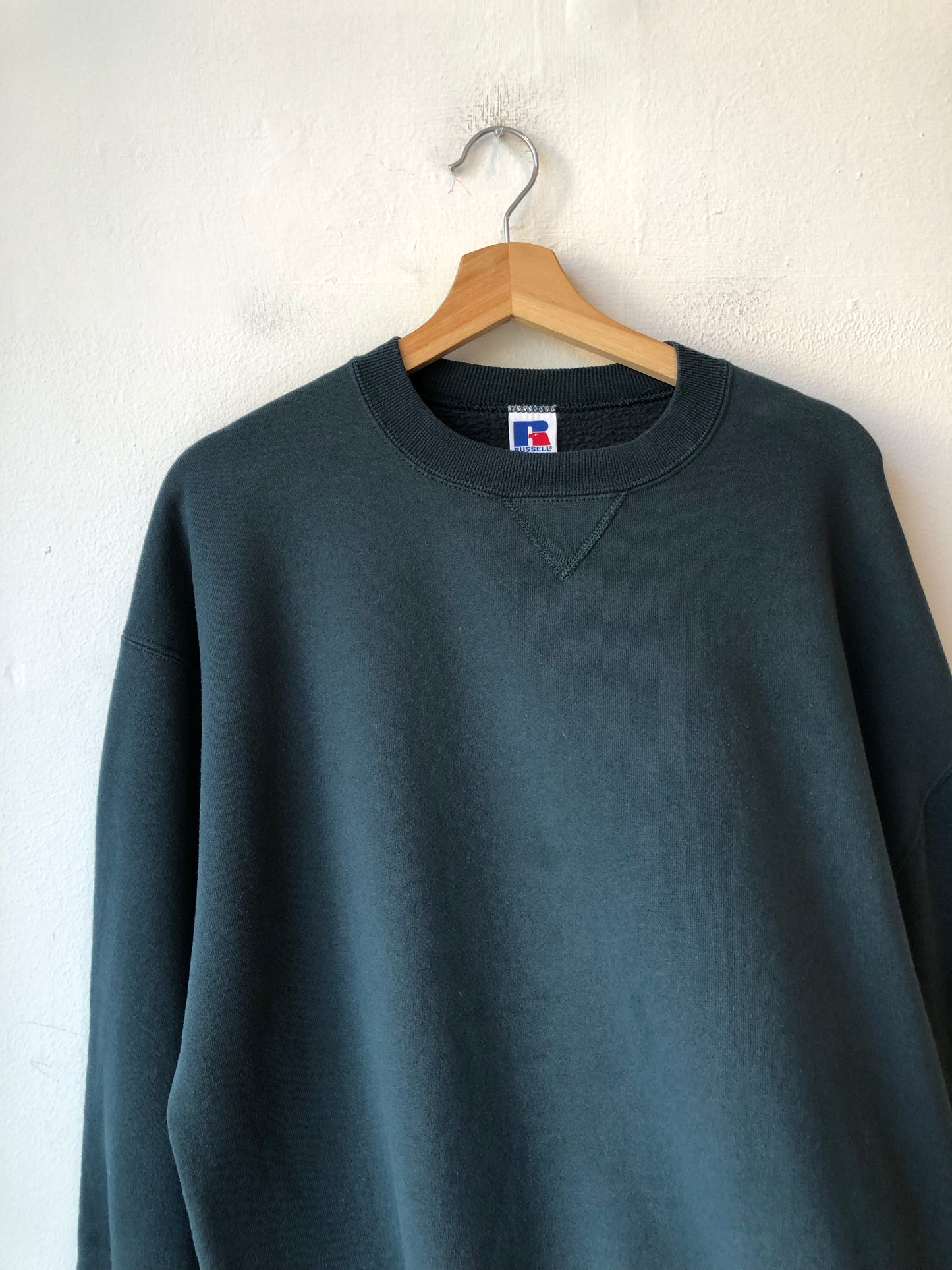 90's Russell Blank Sweatshirt
