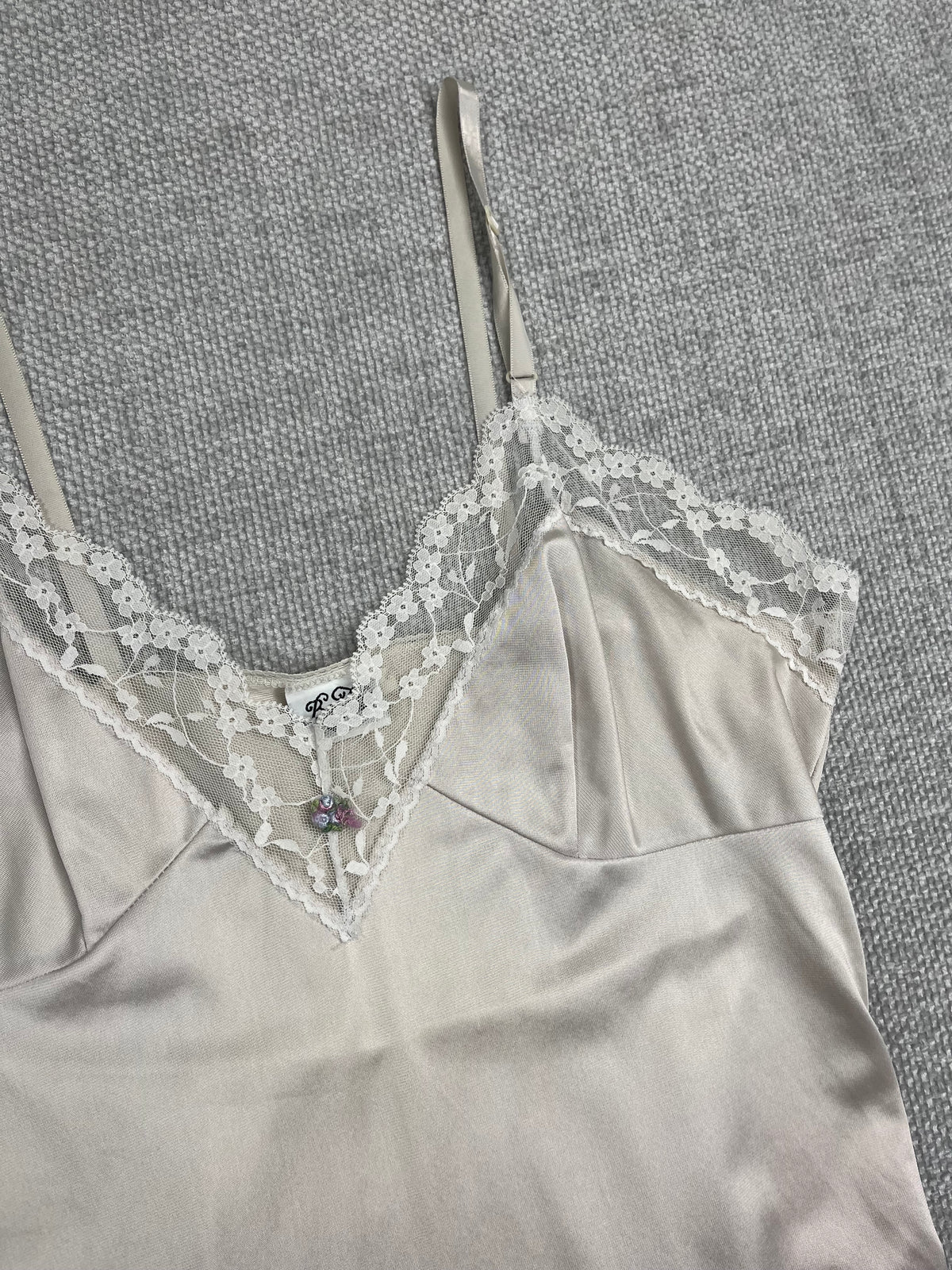 90's White Lace Slip Dress