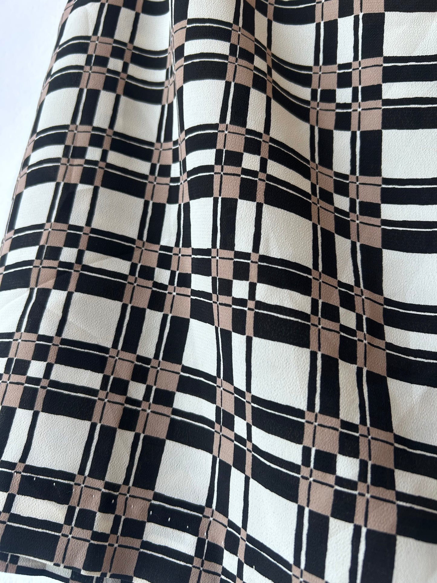 90's Checkered Skirt 26"