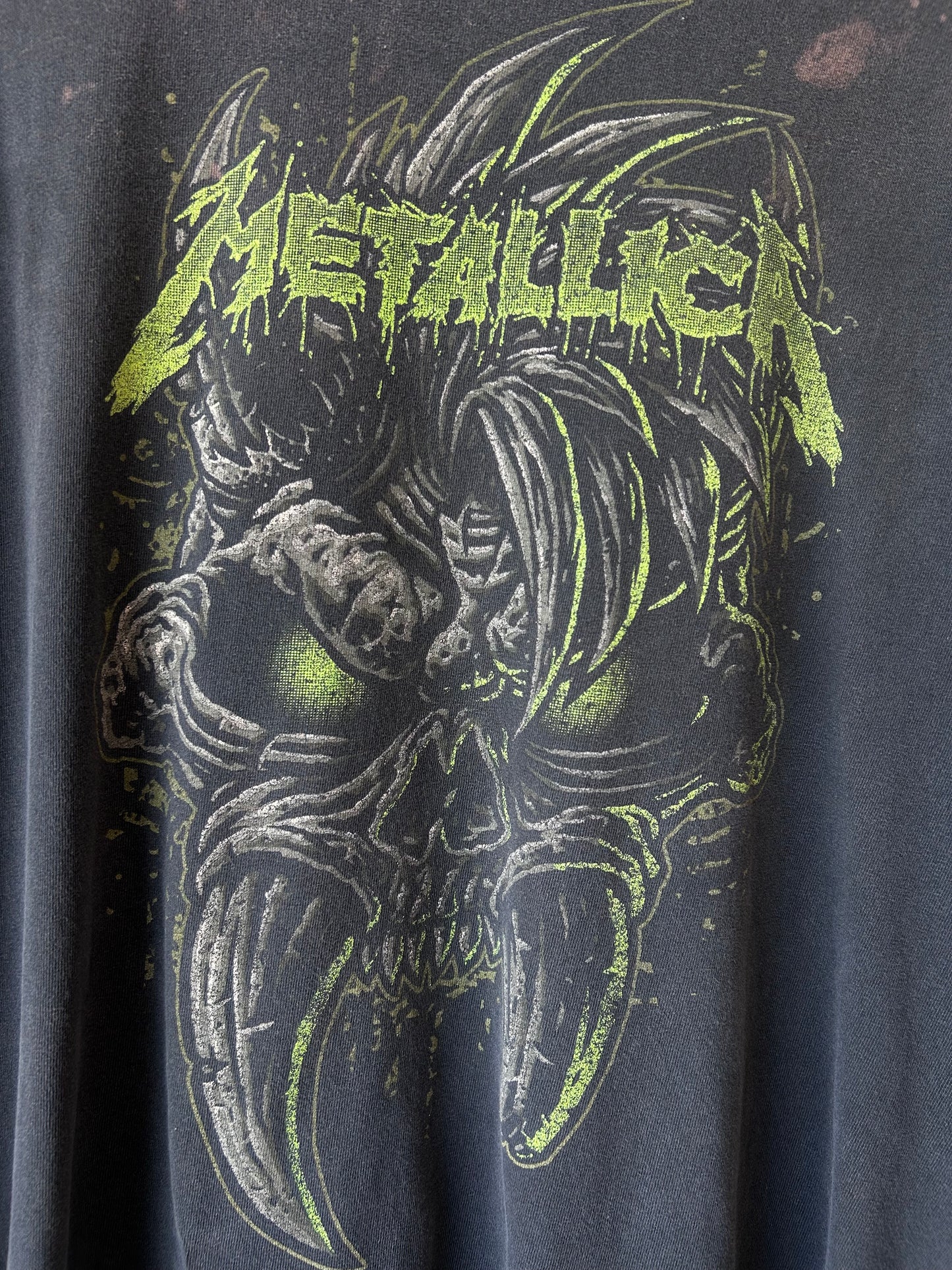 Y2K Metallica Cutoff T-Shirt