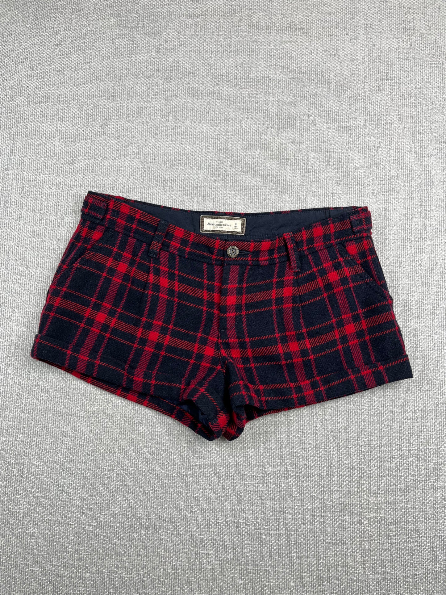 Y2K Abercrombie Wool Mini Shorts 31"
