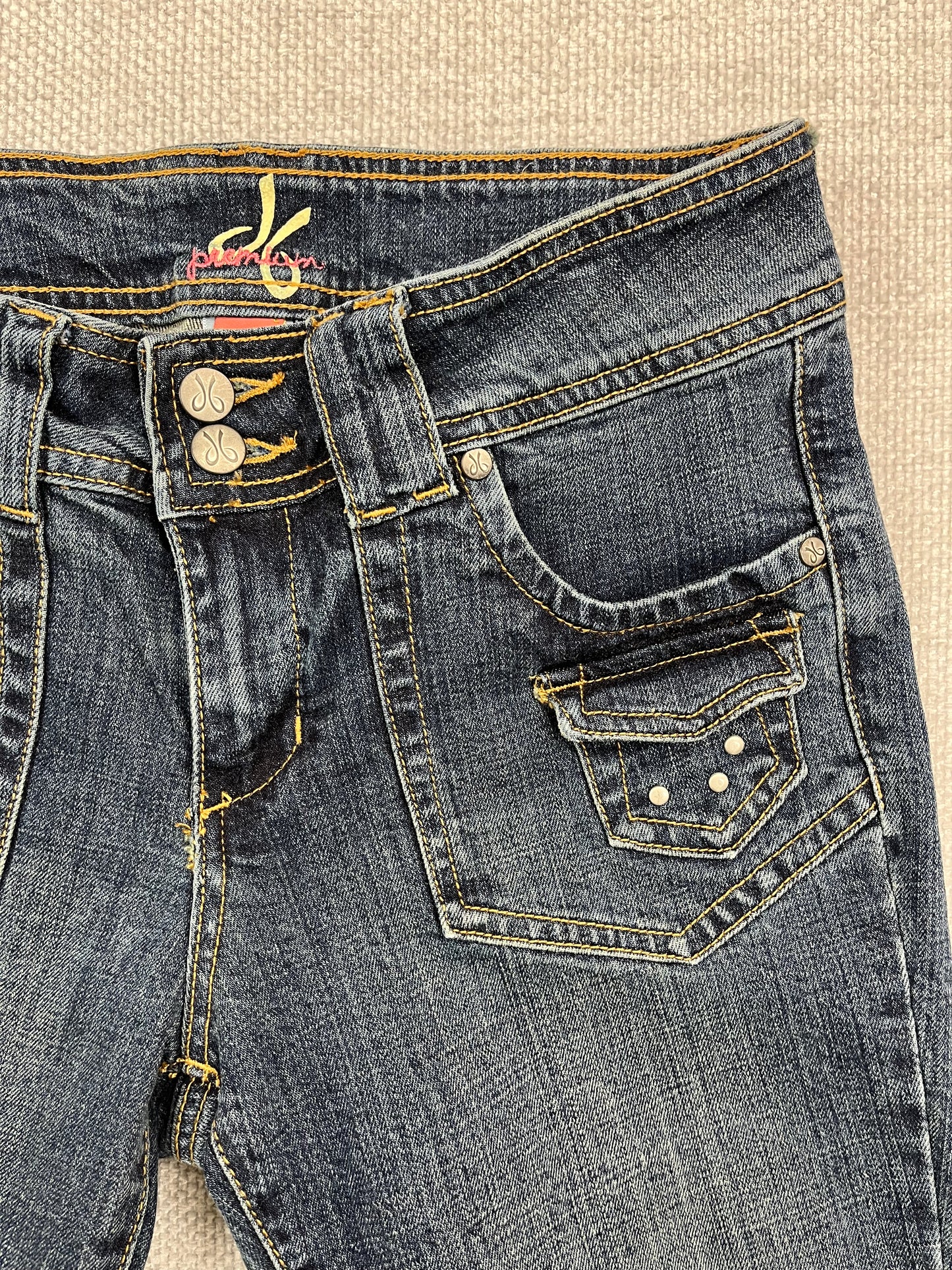 Y2K Bootcut Jeans 30"
