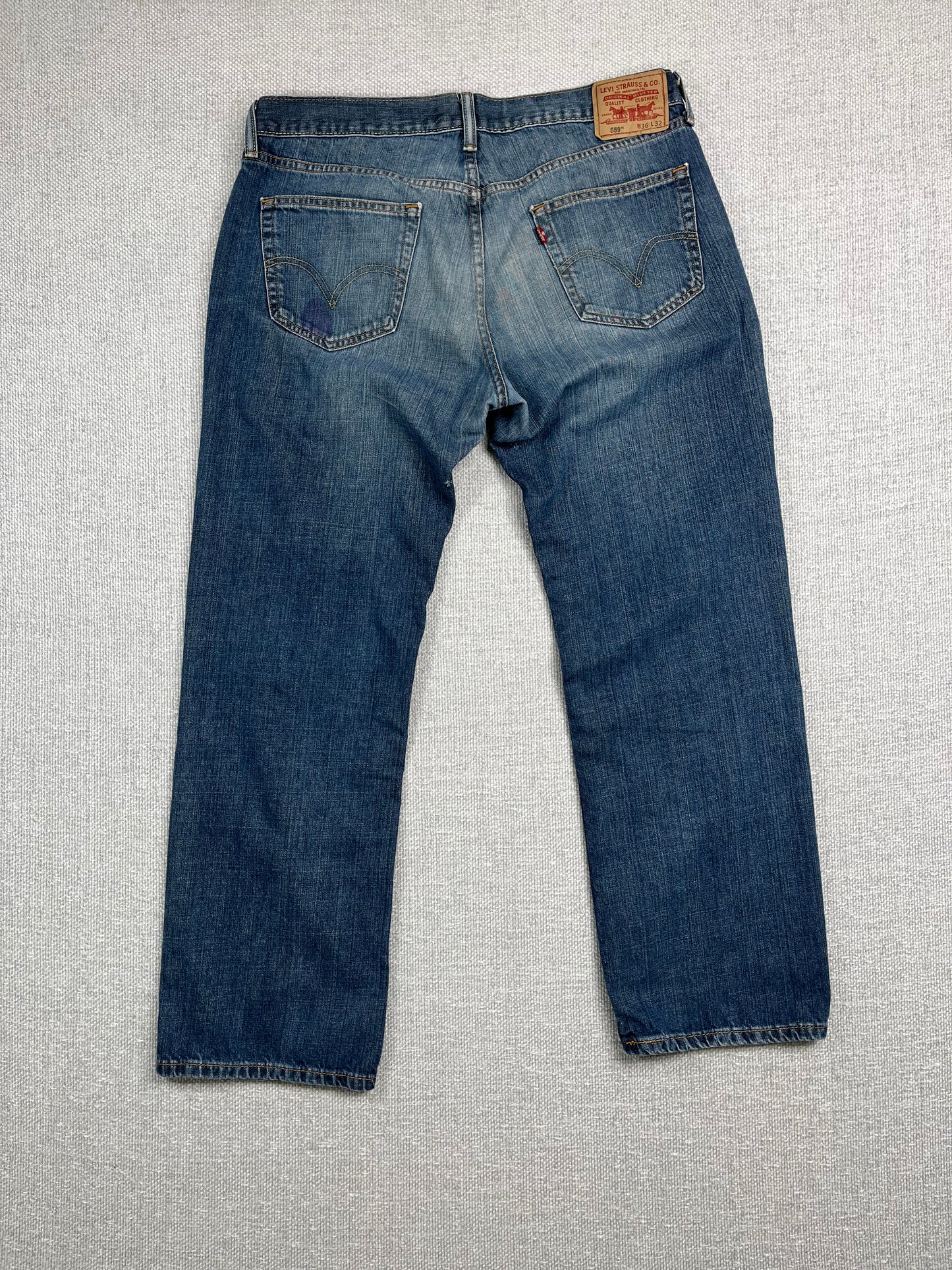 Y2K Levi’s 559 Jeans 36”