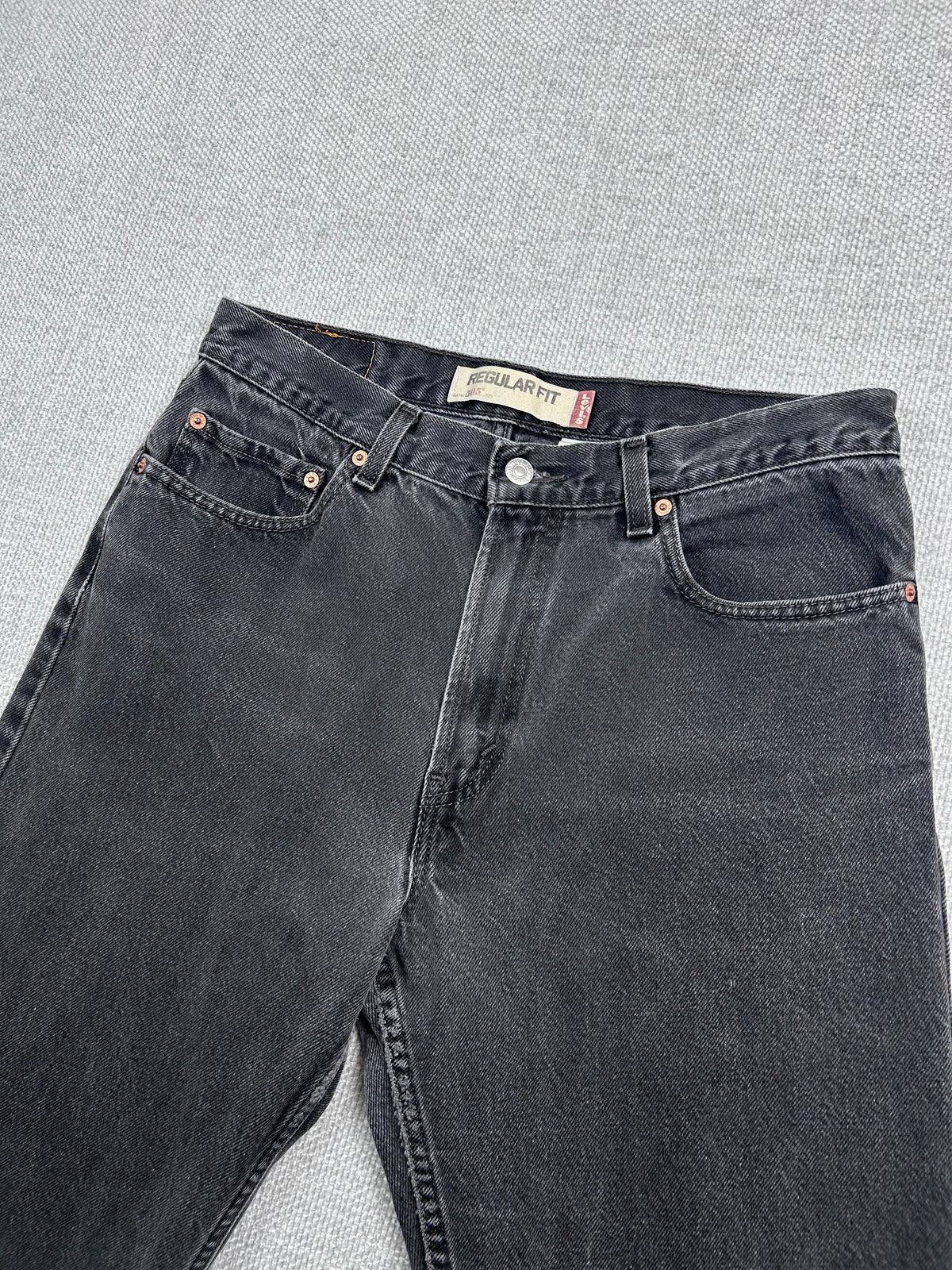 Y2K Levi's 505 Black Jeans 32"