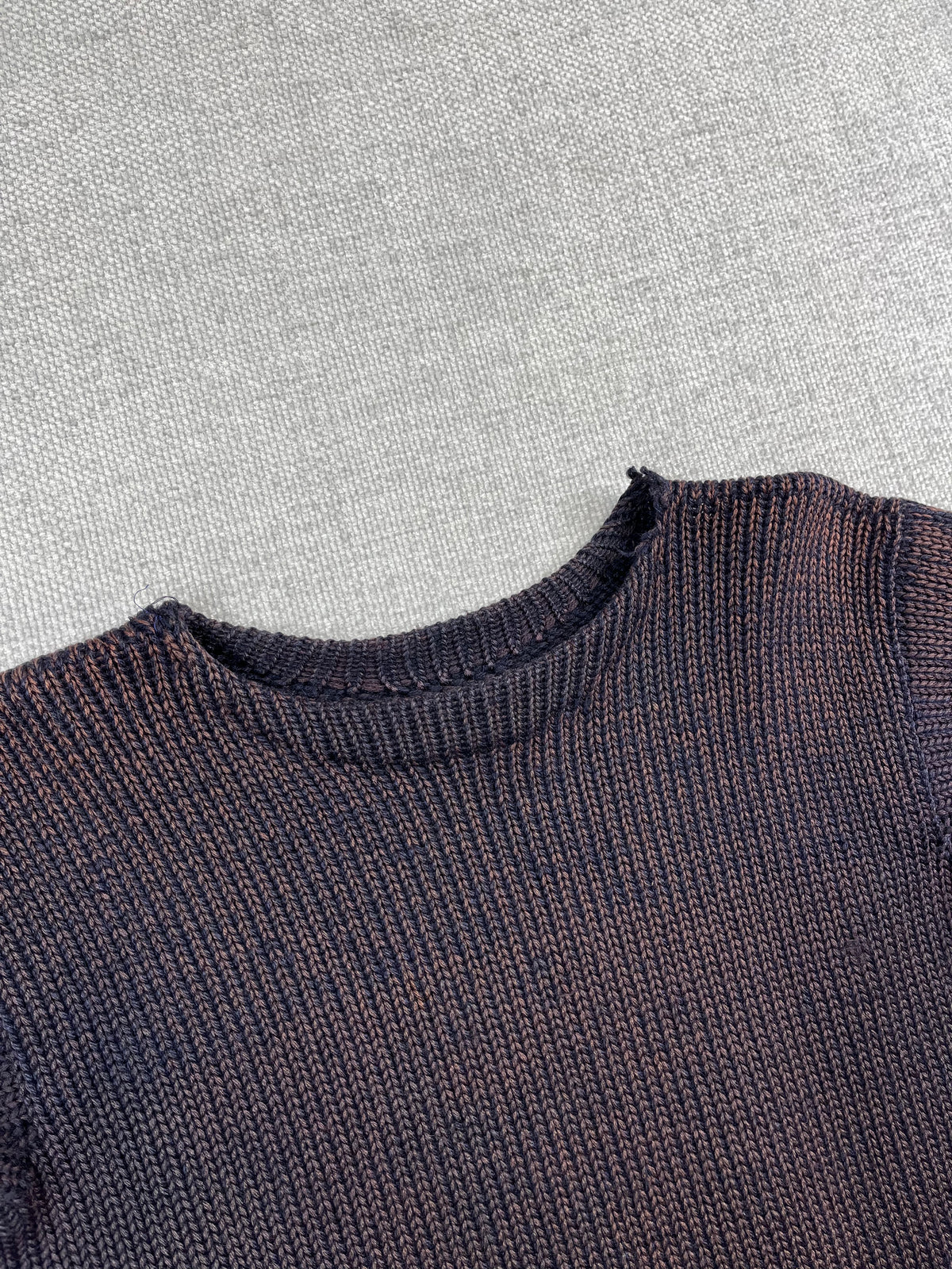 30's Knit Faded Sweater