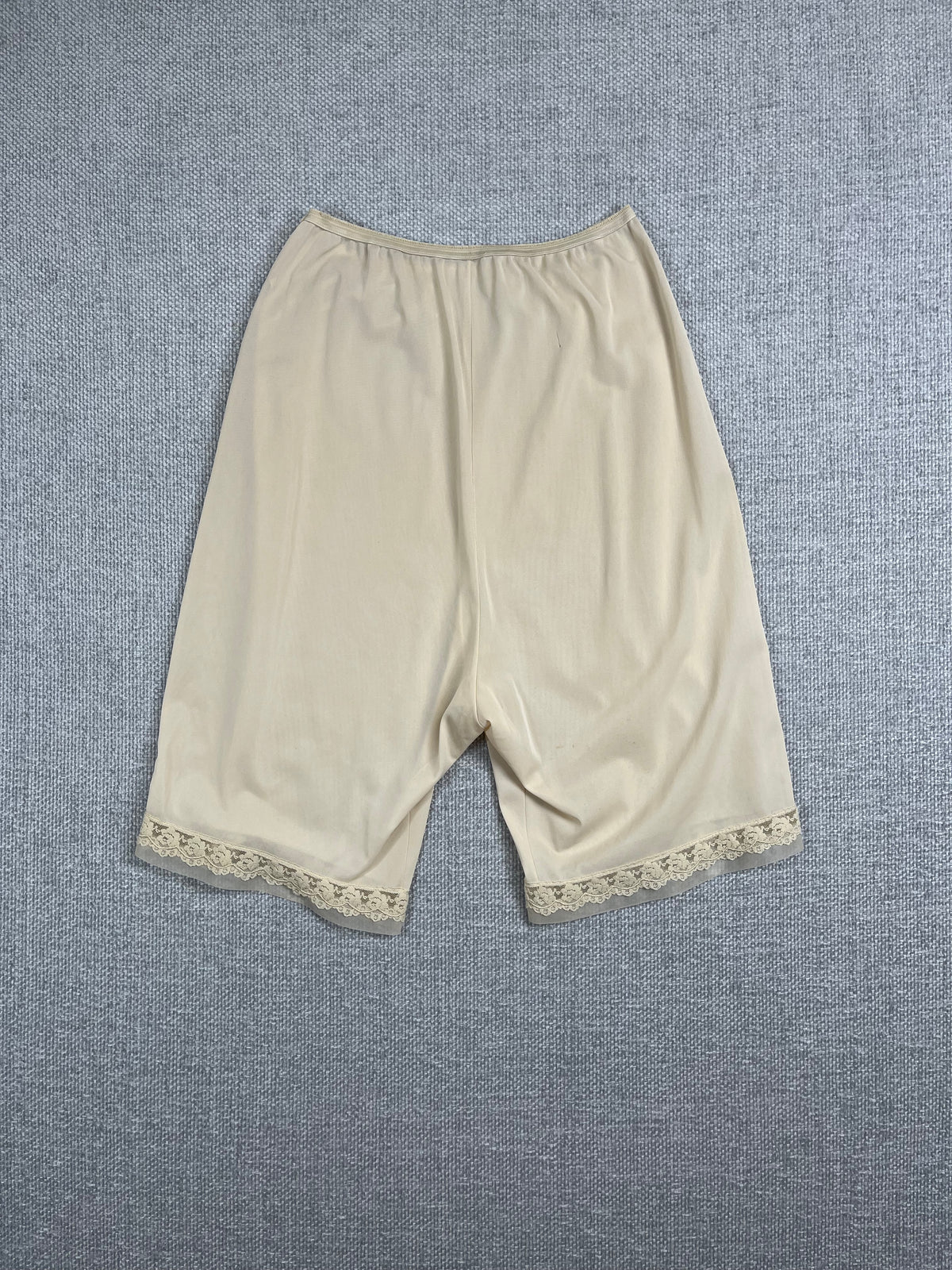 80's Lace Slip Shorts 24-29"