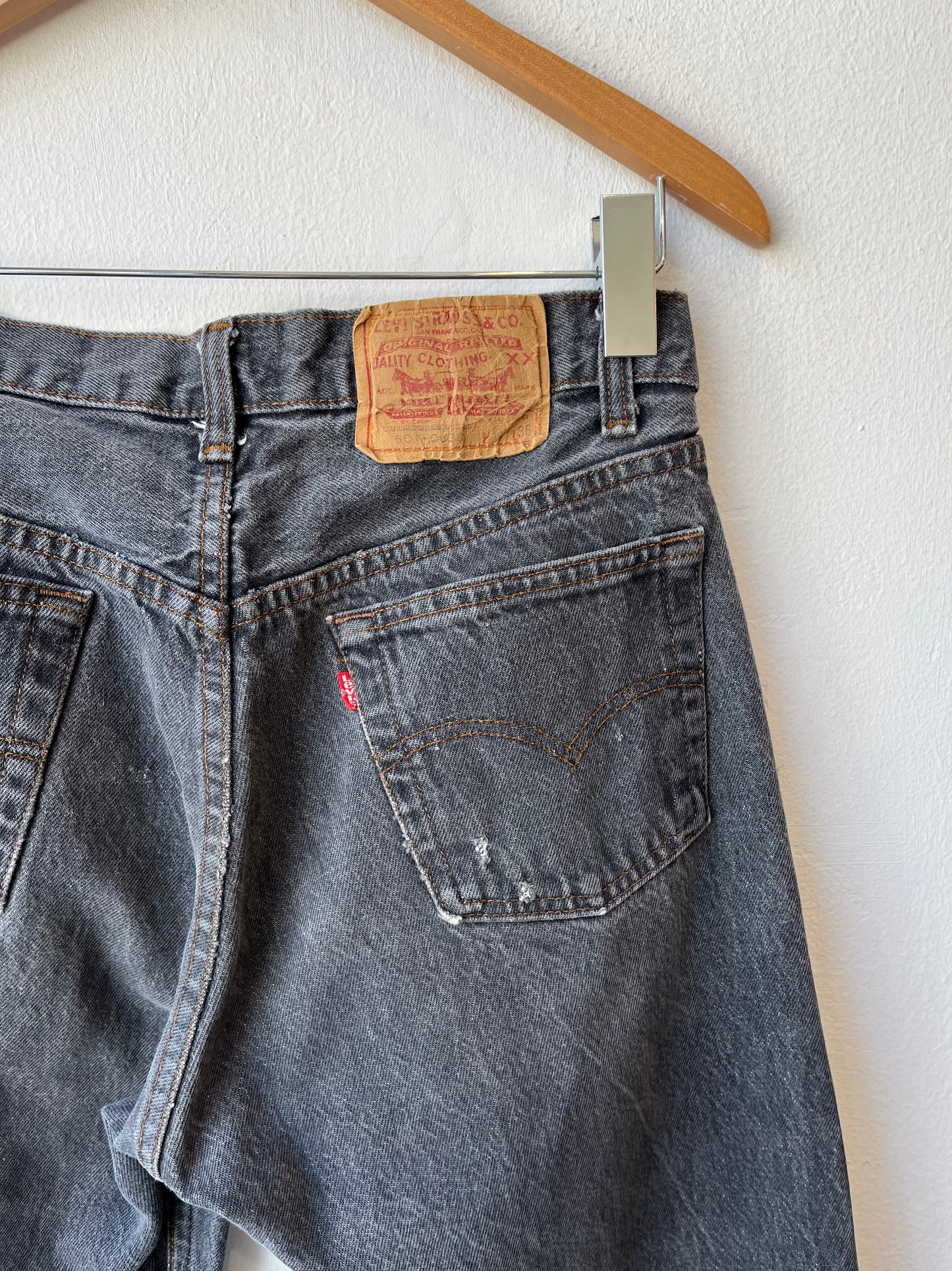 90's Levis 501 XX 28"