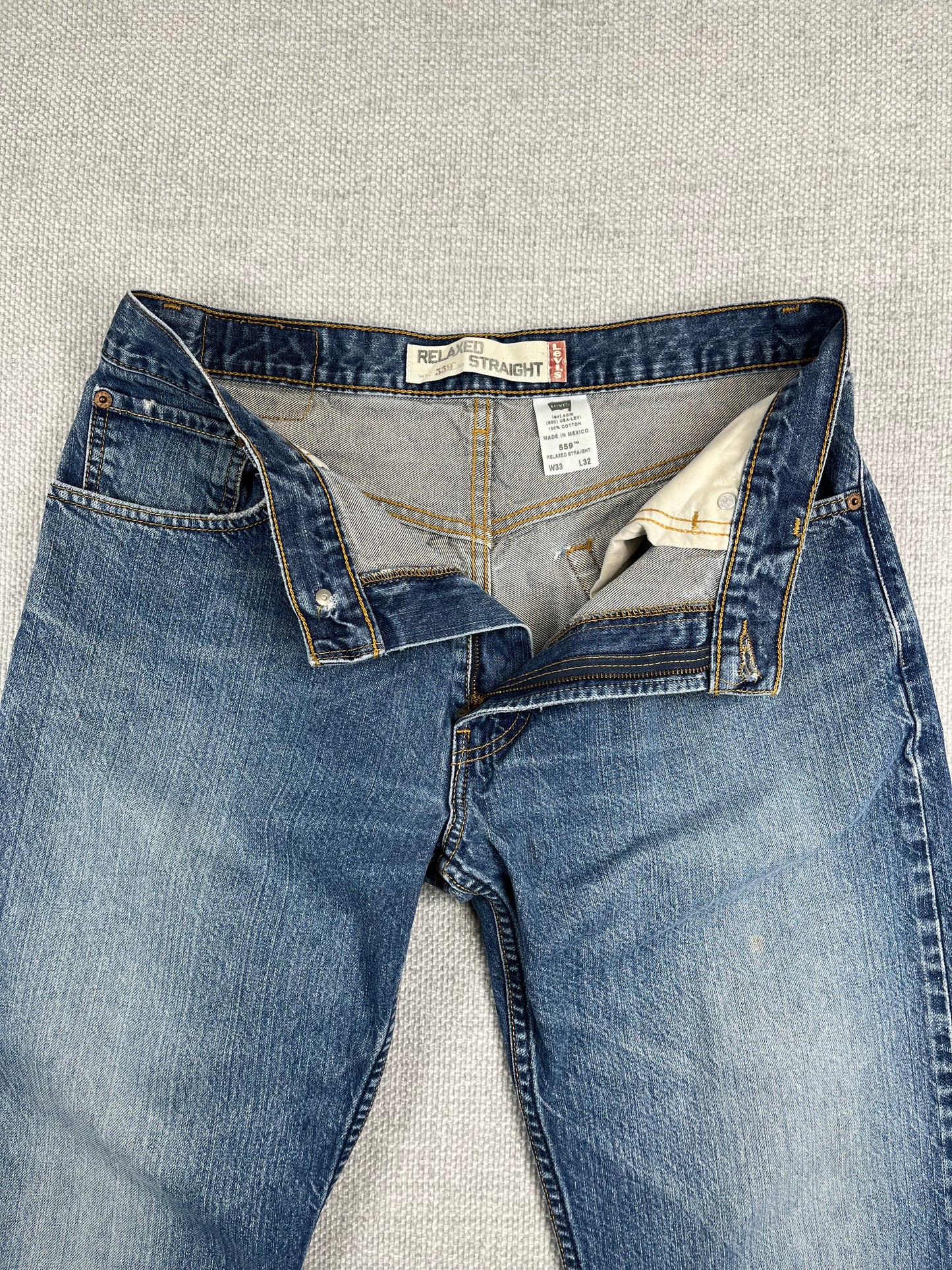 Y2K Levi's 559 Jeans 32"