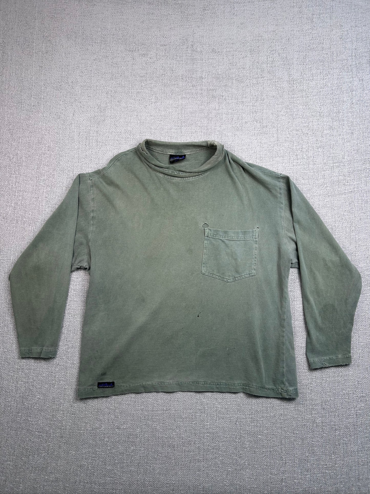 90's Distressed Turtle Neck Shirt