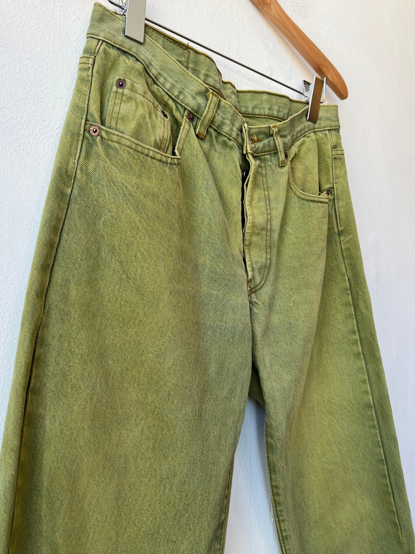 90's Levi's Green 501 31"