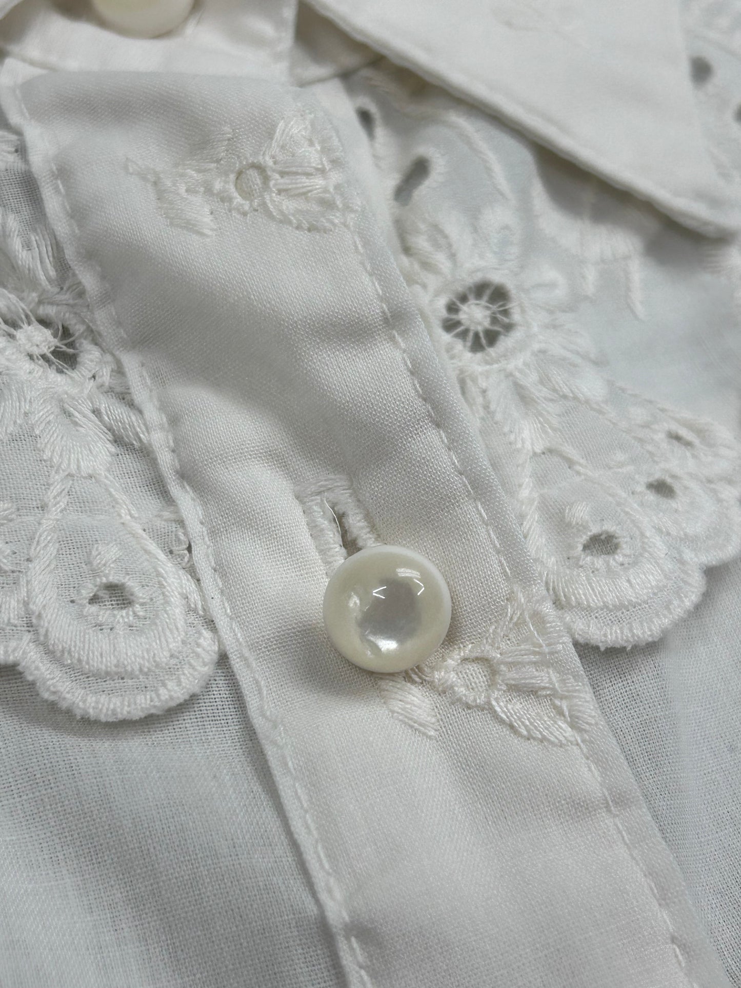 80’s Linen Flower Button Down Top
