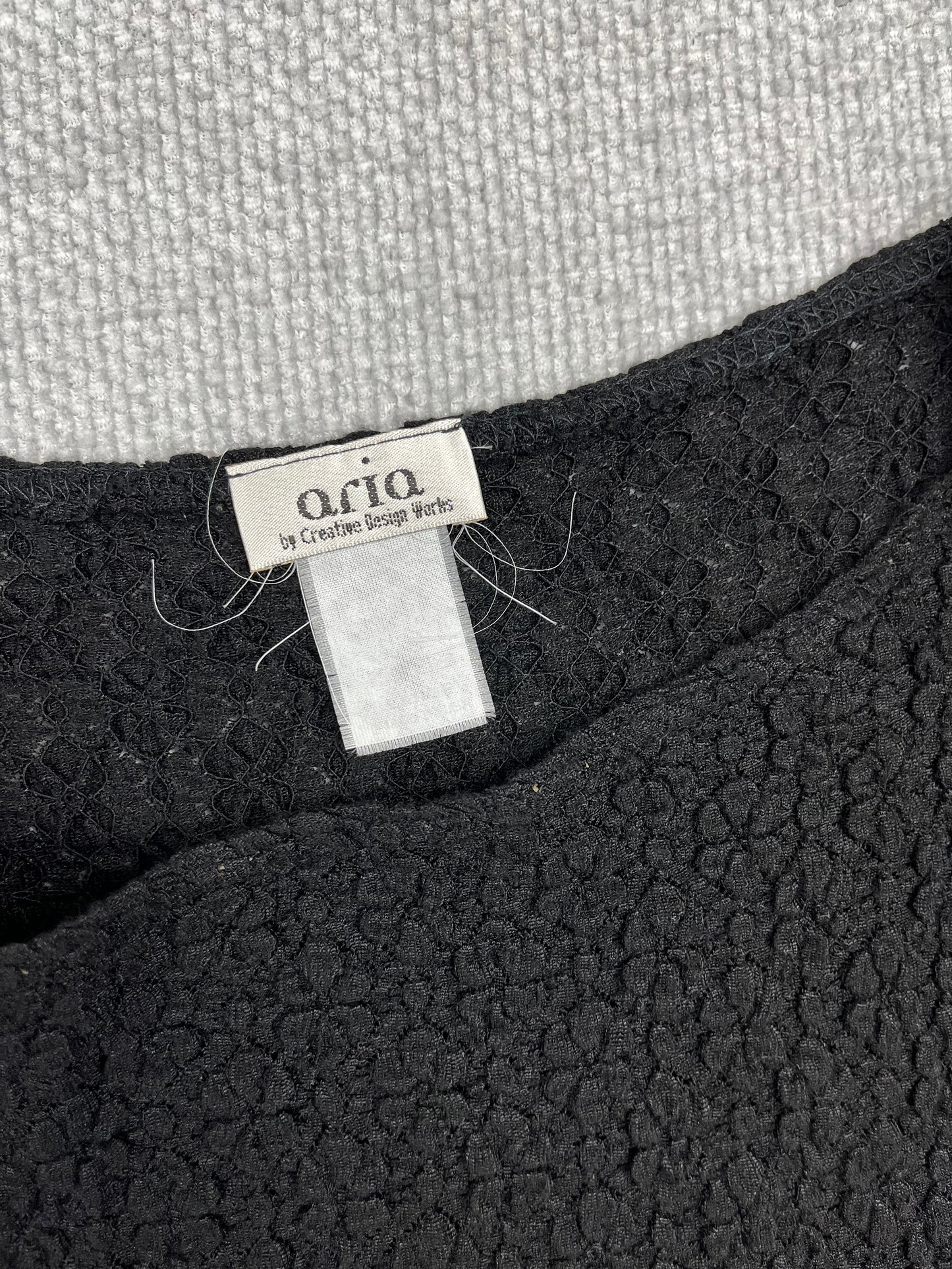90's 3/4 Sleeve Top