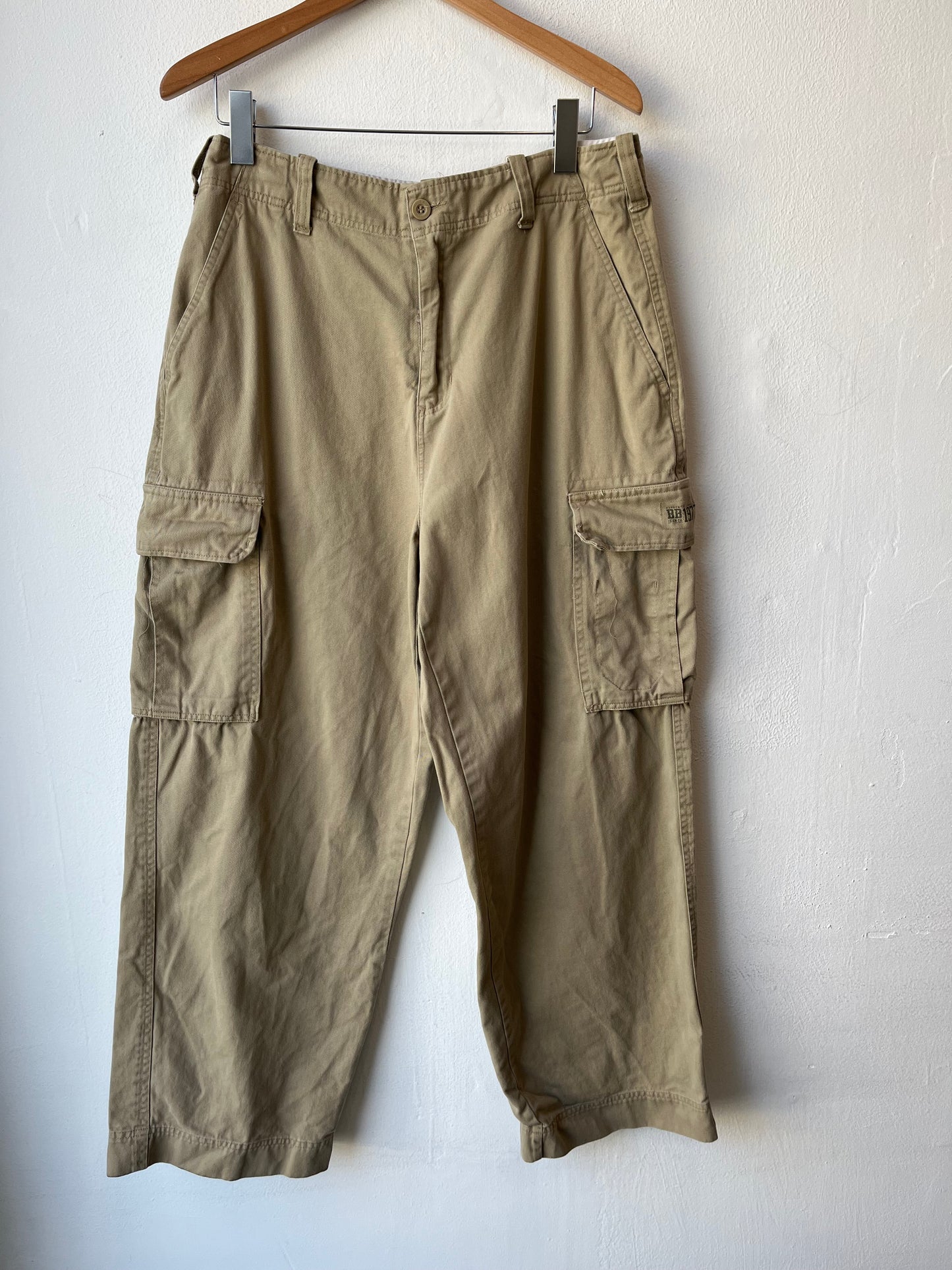 Y2K Tan Cargo Pants 32"