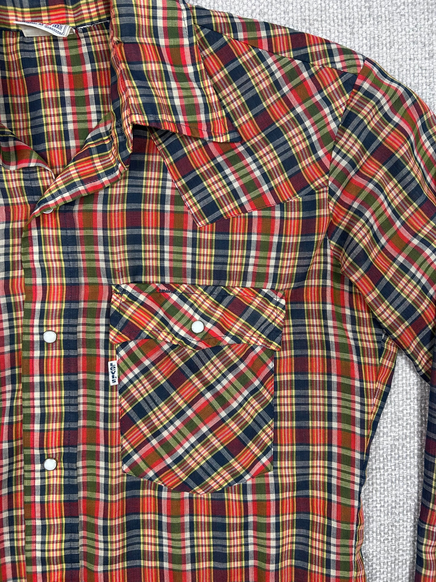 80's Levi's Pearl Snap Shirt