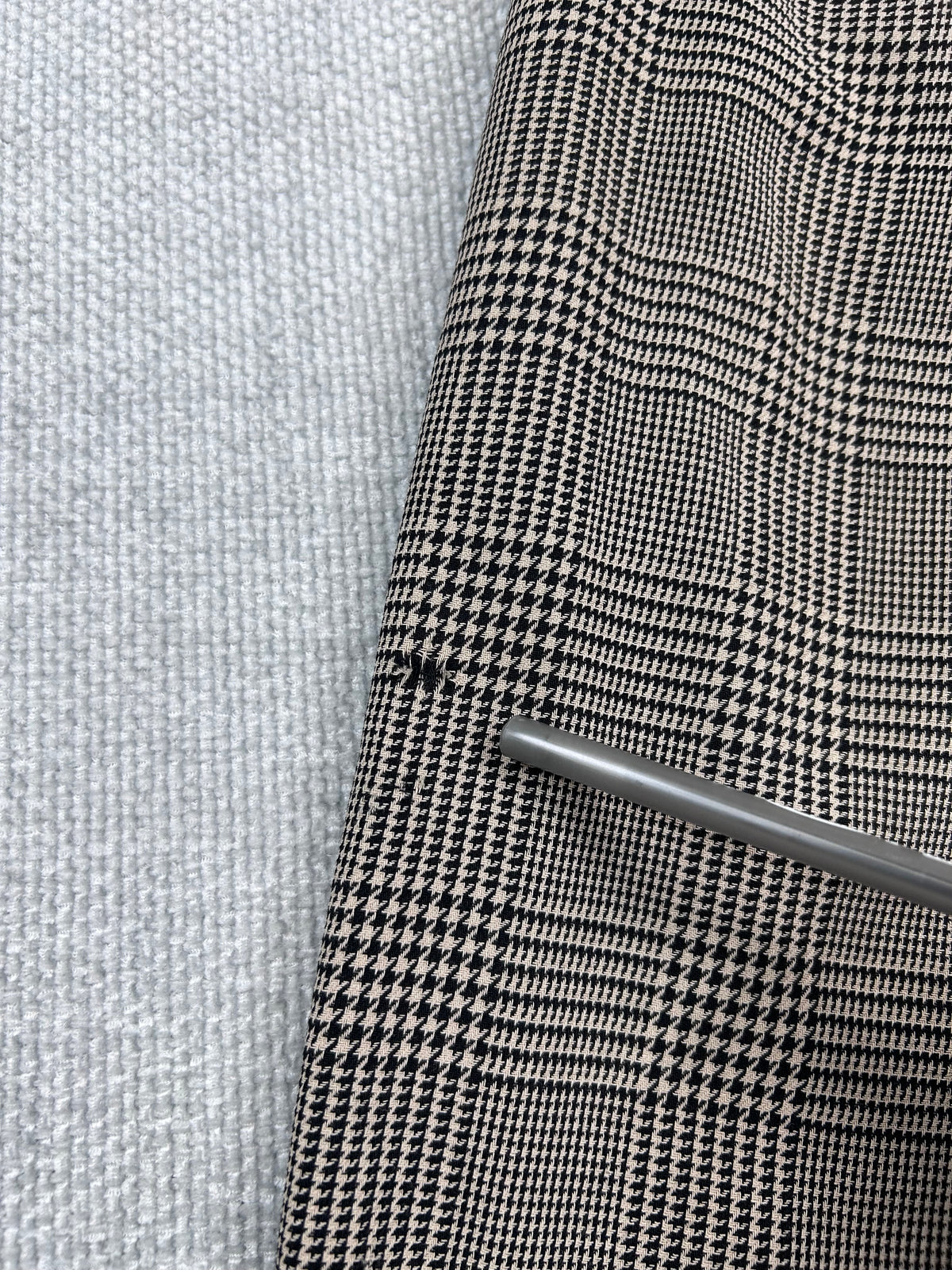 90's Armani Houndstooth Dress Pants 25"