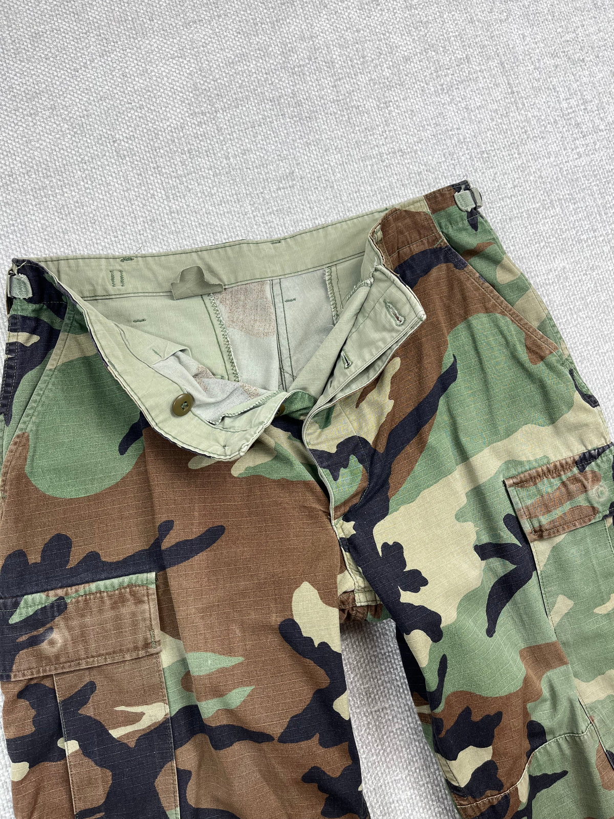2001 Camo Cutoff Shorts 28-33"