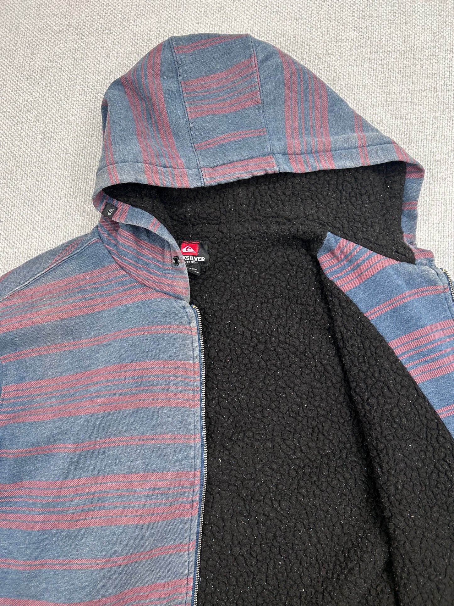 Y2K Quiksilver Zip Up Hoodie