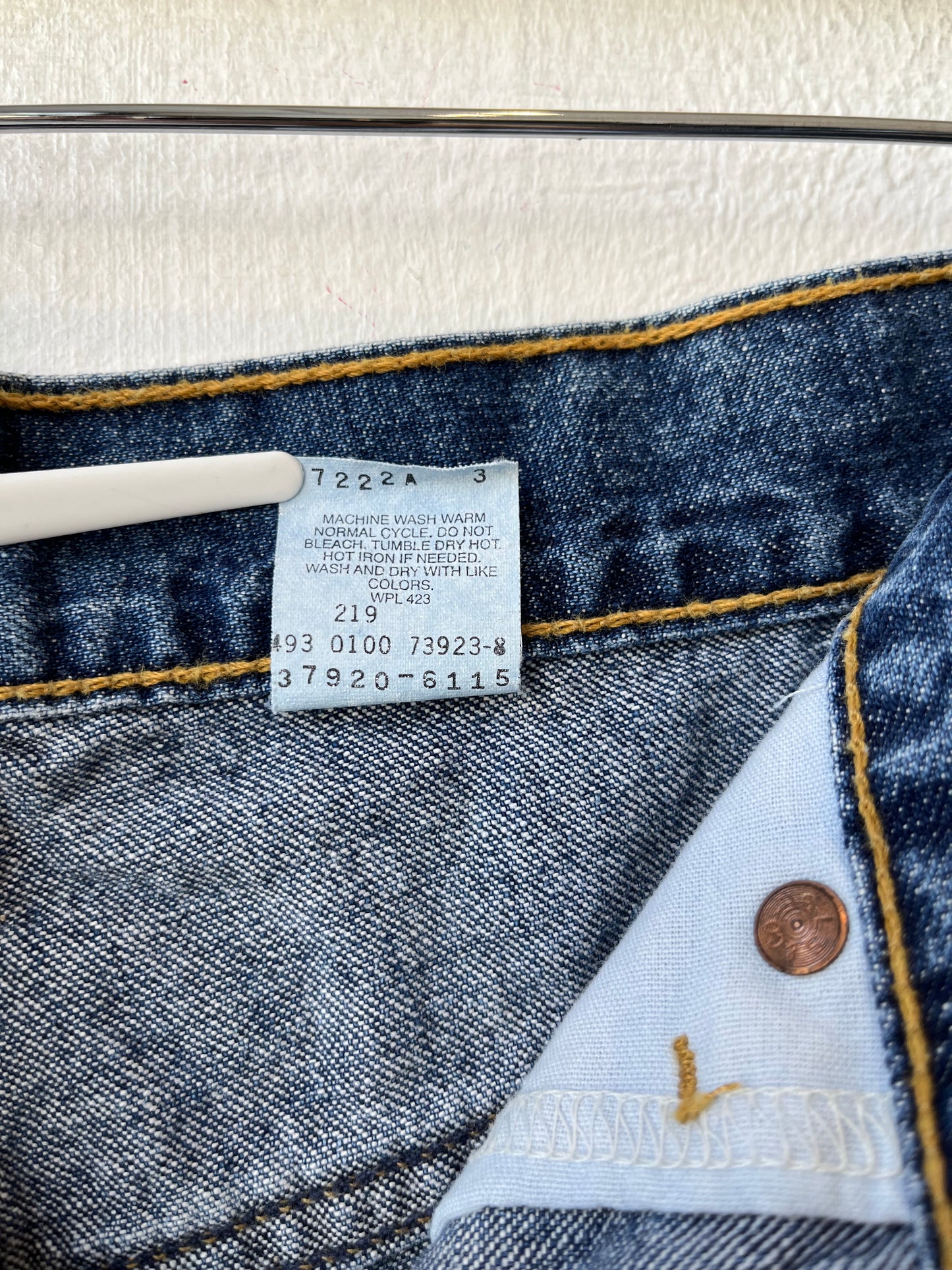 Y2K Levi's Denim Cutoff Shorts 29"