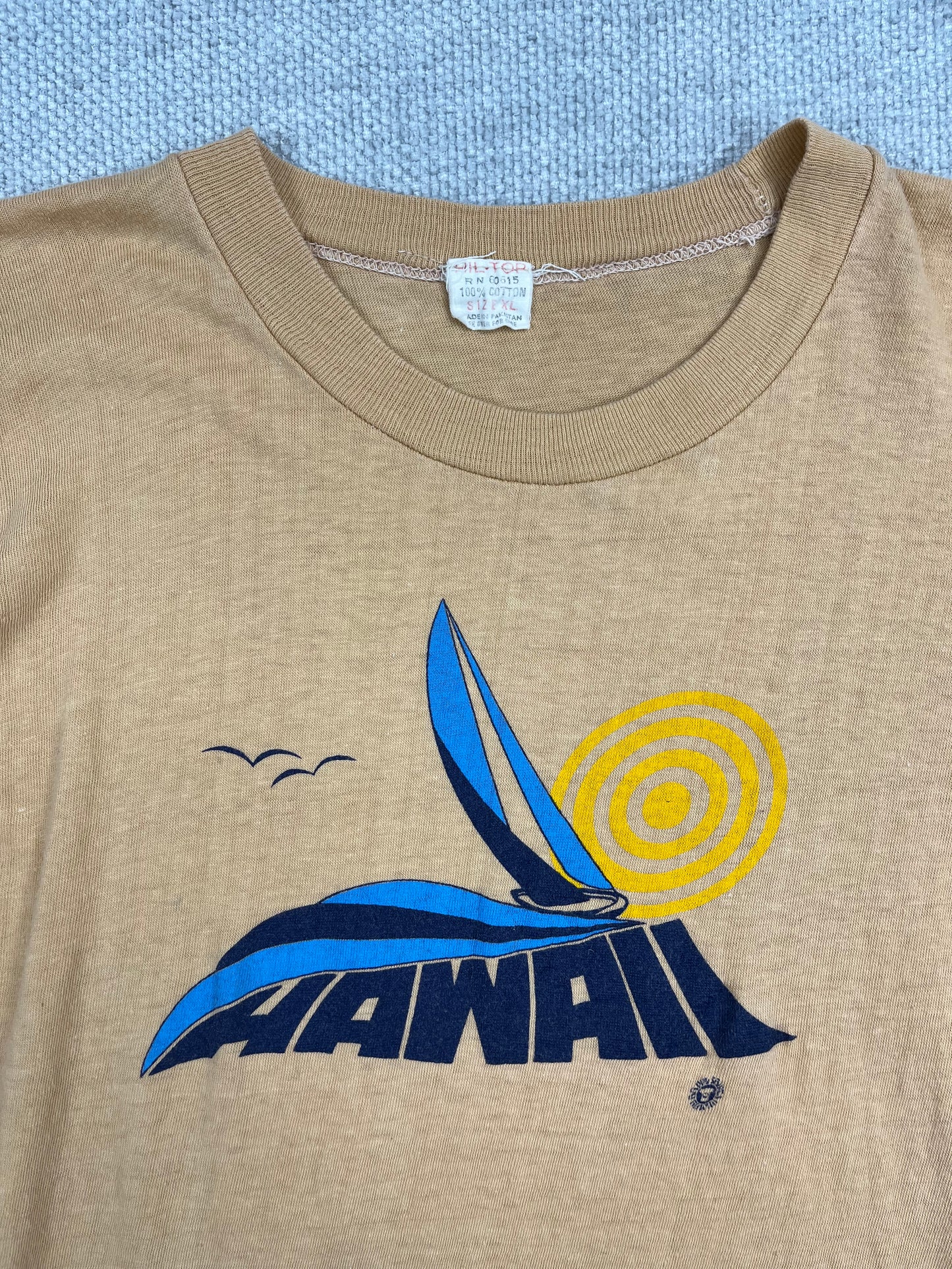 70's Hawaii T-Shirt