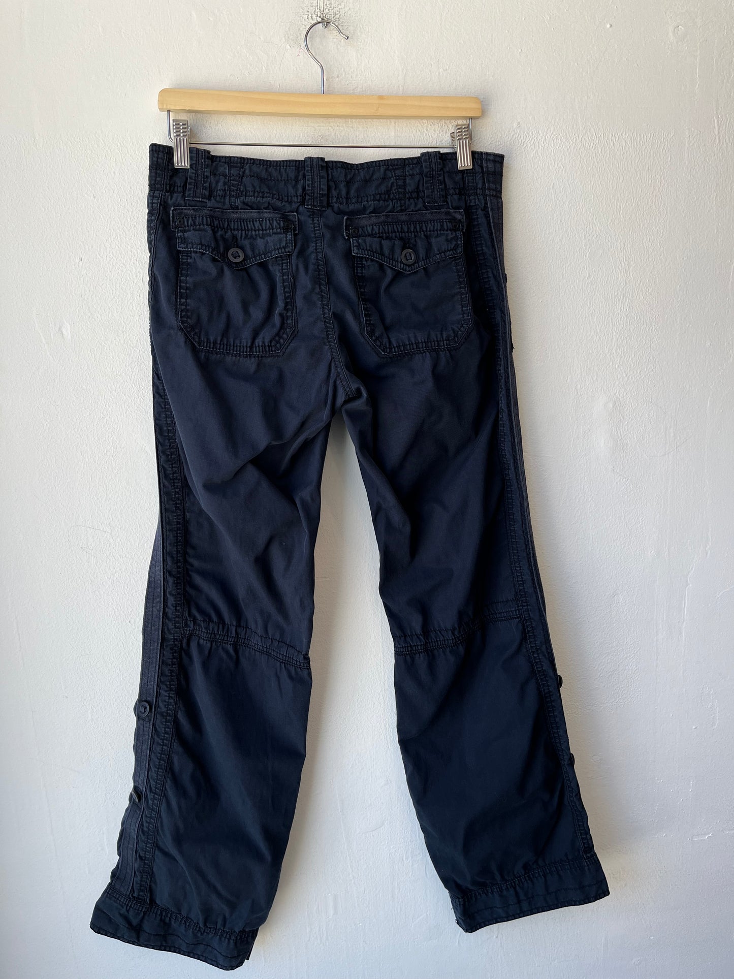Y2K Navy Cargo Pants 28-31"