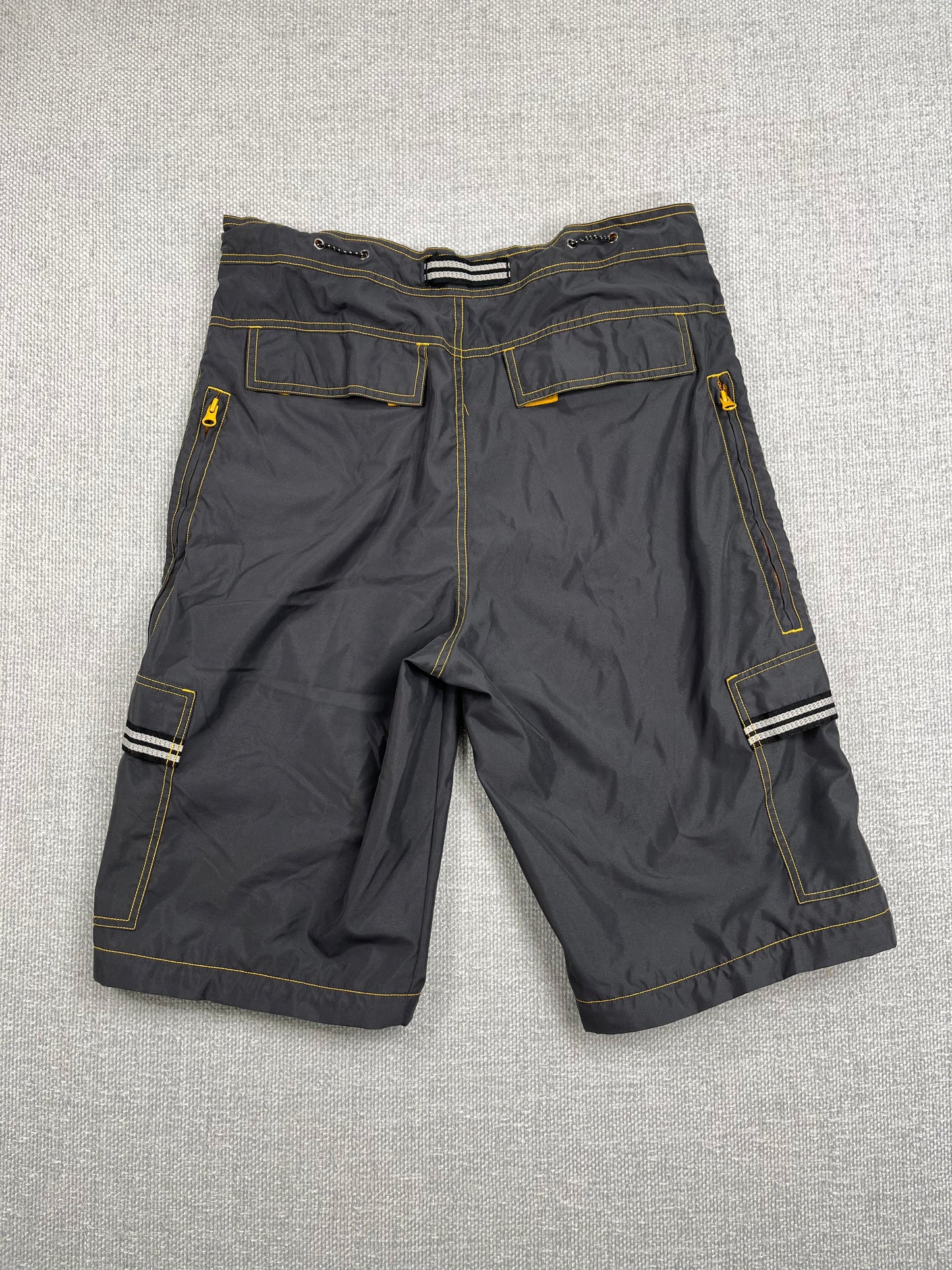 Y2K Contrast Stitch Baggy Shorts 31-34"